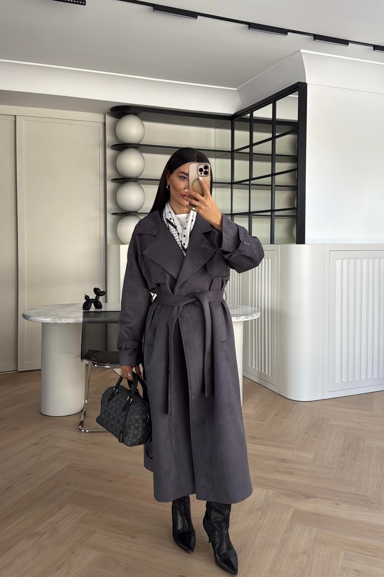 GRİ KUŞAKLI SÜET TRENÇKOT