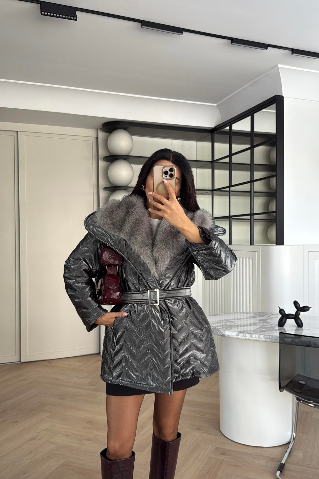 GRİ RENK TASARIM KÜRKLÜ ELYAF DOLGULU MONT 