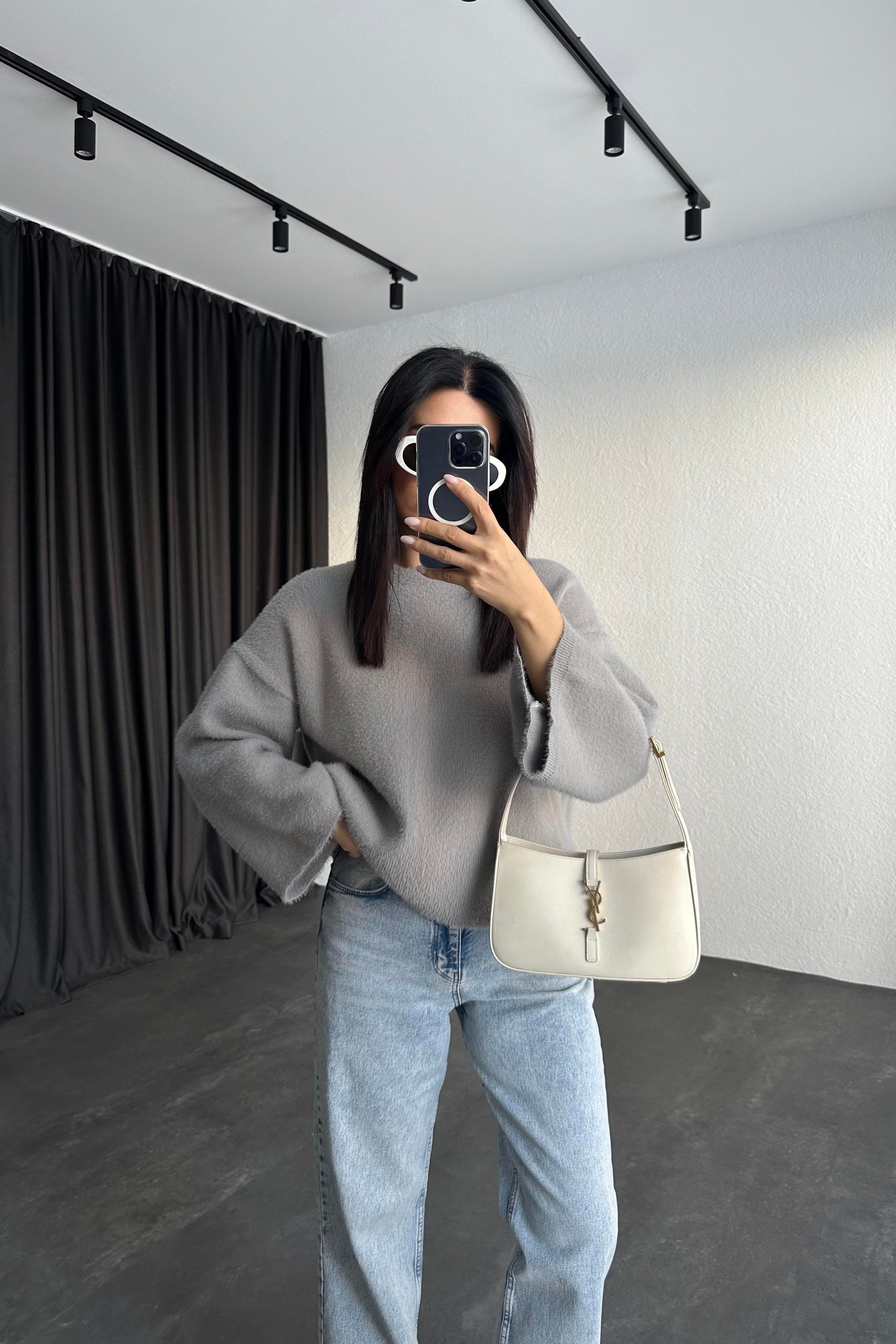 Gri Sakallı İplik Yumoş Massimo Kazak