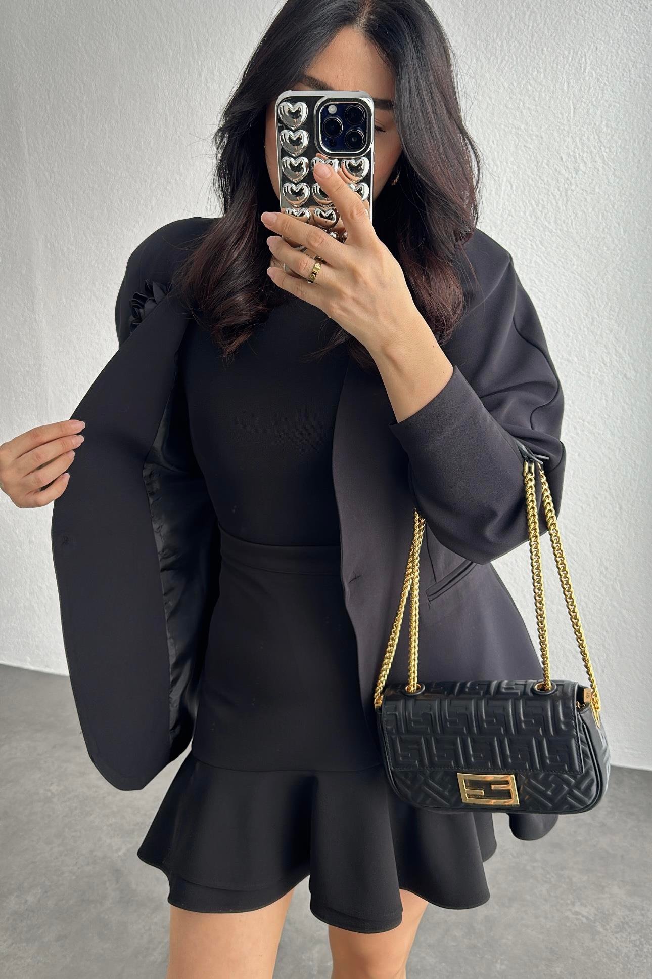 Gül Broş Detaylı Astarlı Tasarım Siyah Blazer Ceket