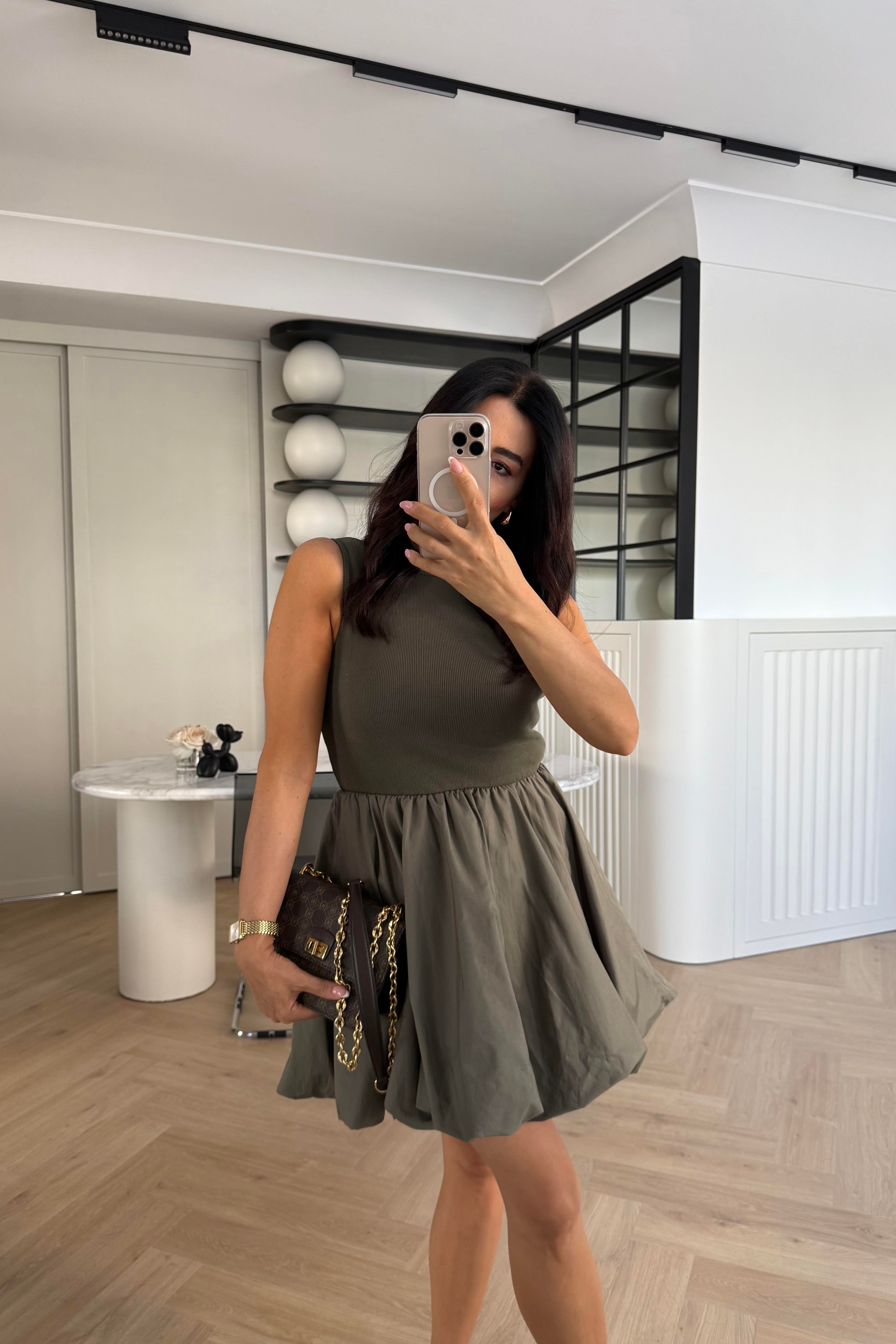 HAKİ KOLSUZ BALON ETEKLİ ELBİSE