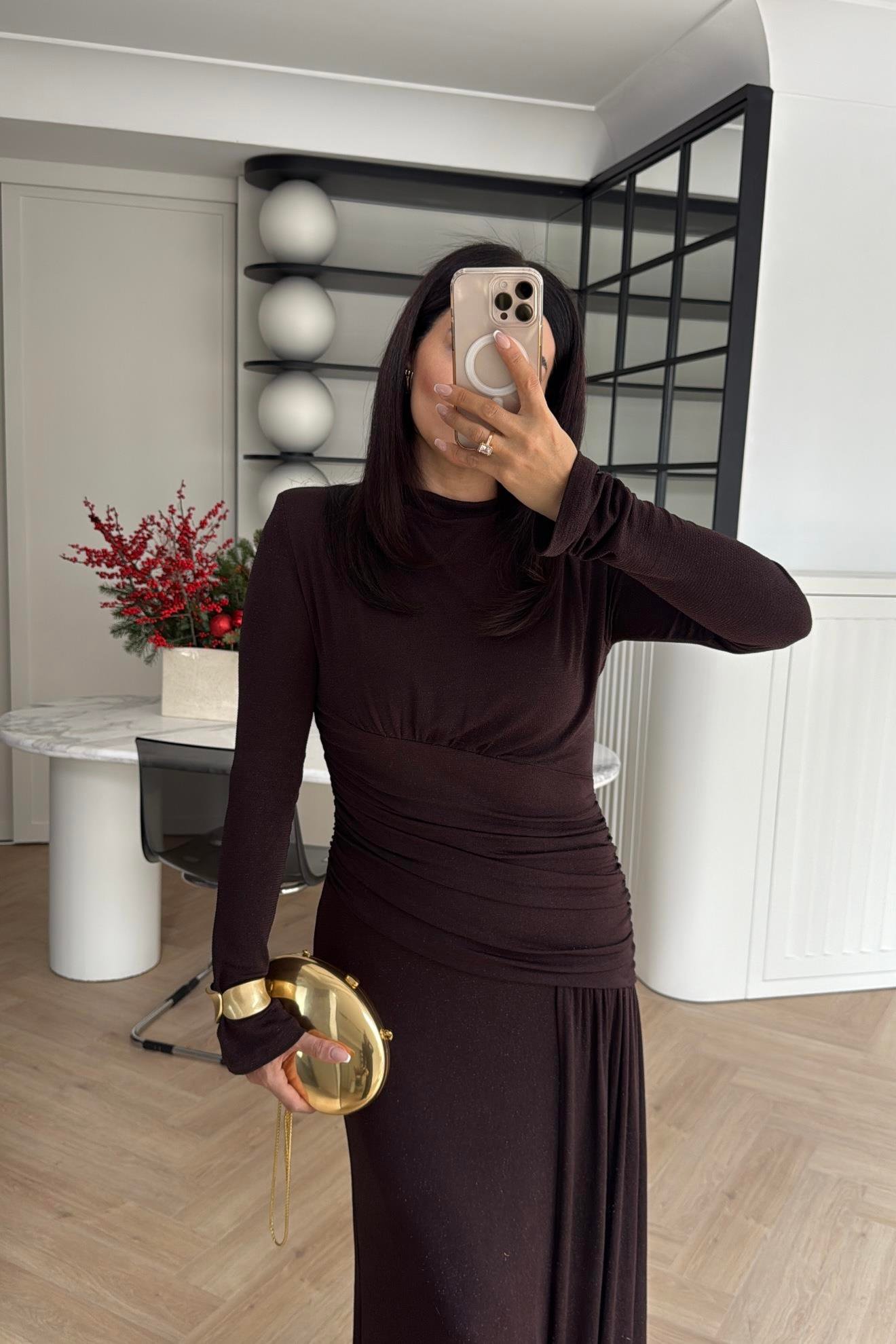 IŞILTILI MAXİ BOY TASARIM ELBİSE KAHVE