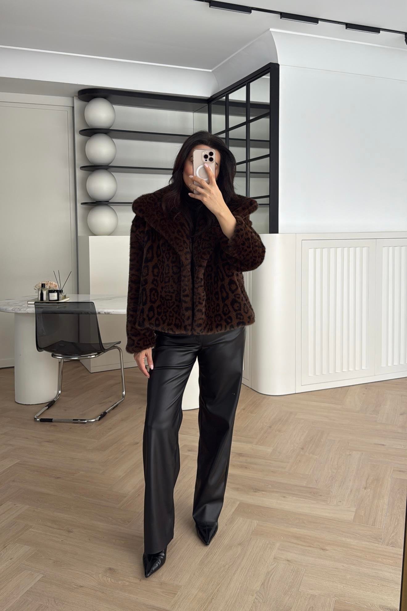 İTHAL KUMAŞ YUMUŞAK DERİ PANTOLON SİYAH