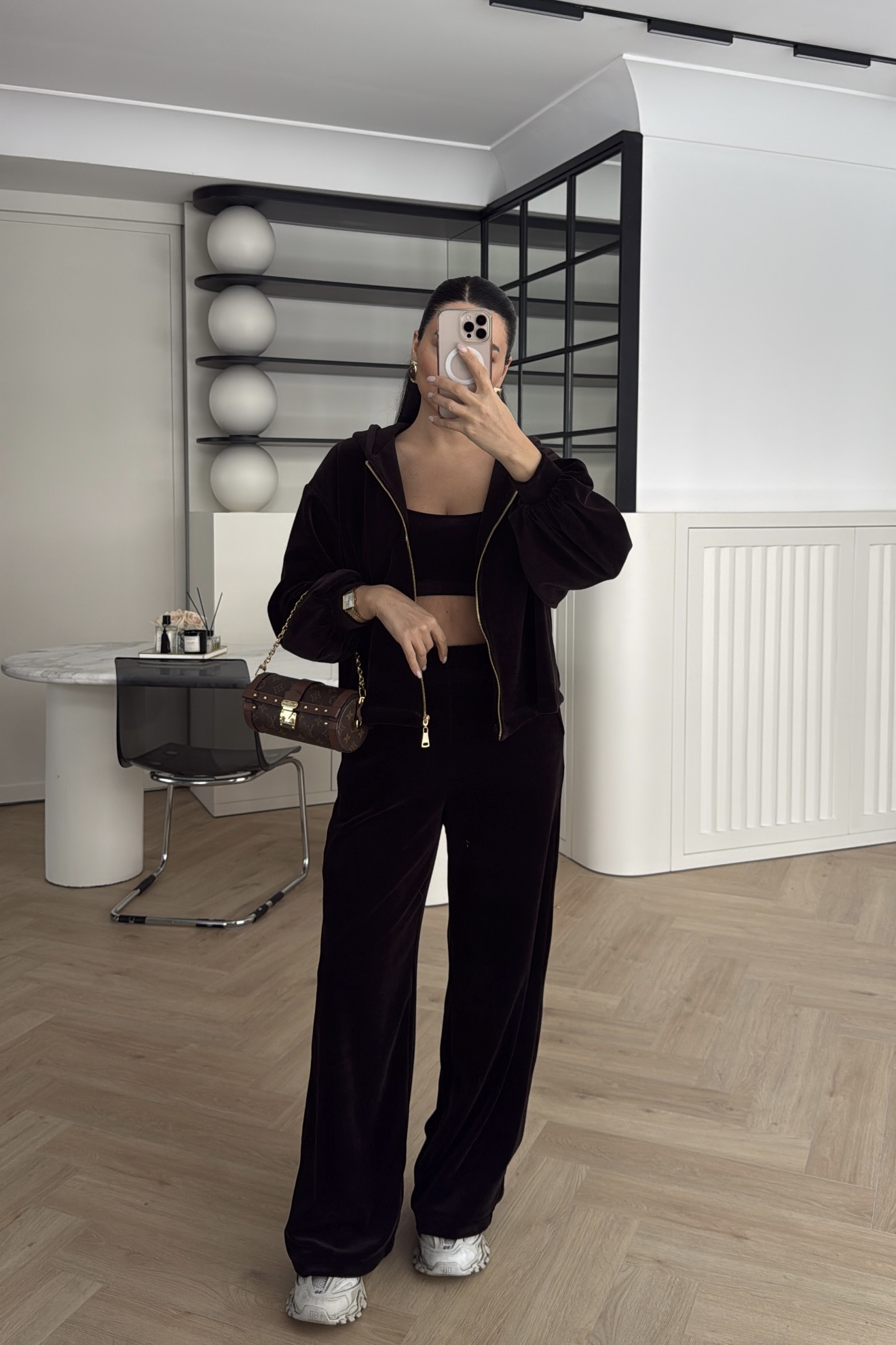 KADİFE ÜÇLÜ TAKIM KAHVE 