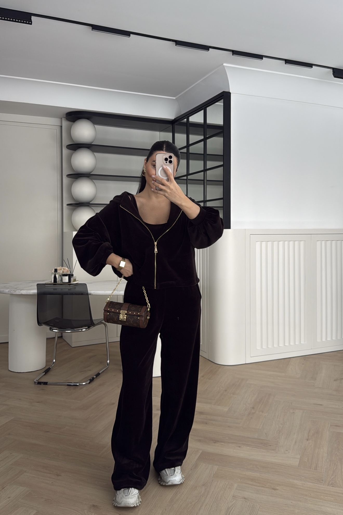 KADİFE ÜÇLÜ TAKIM KAHVE 