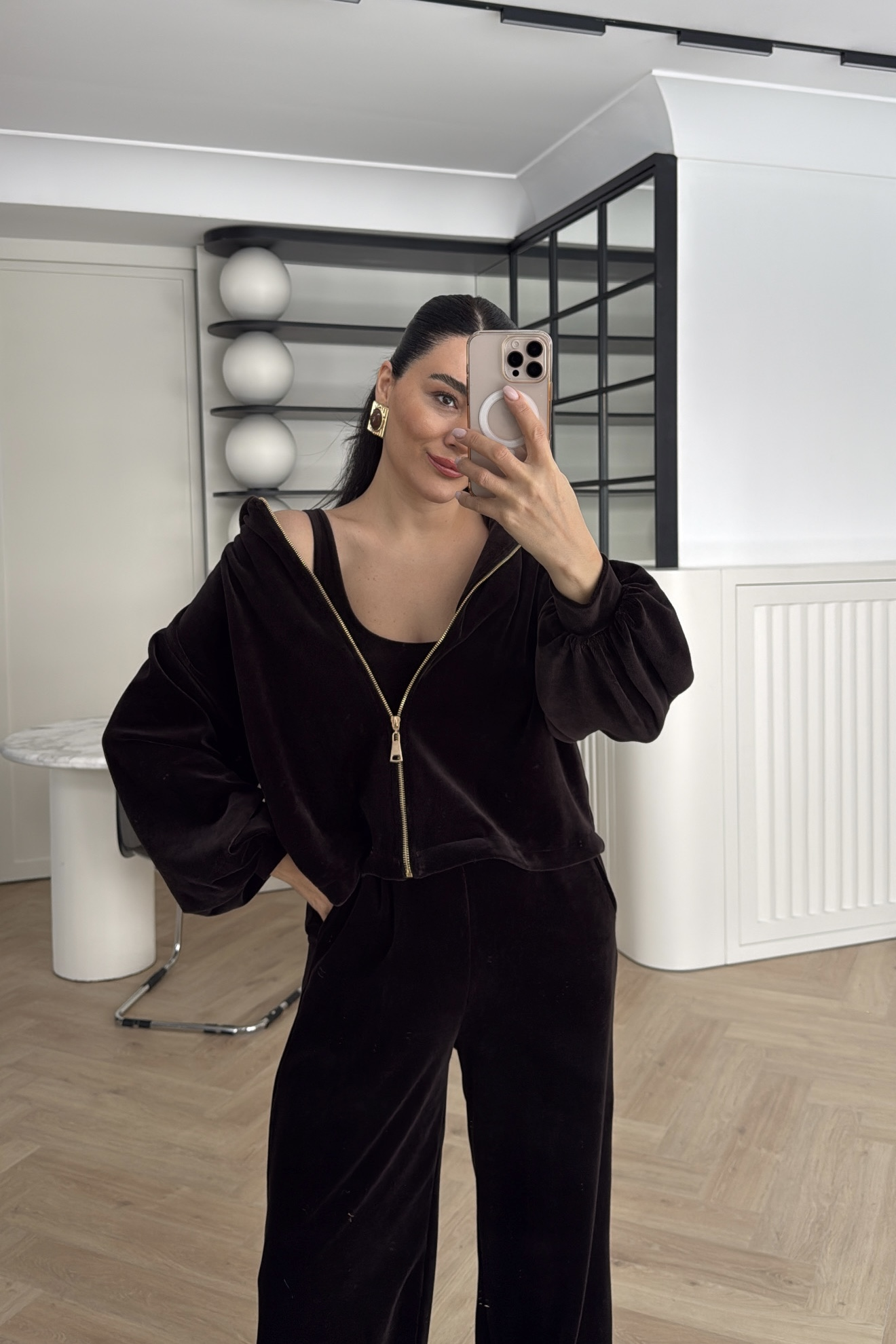 KADİFE ÜÇLÜ TAKIM KAHVE 