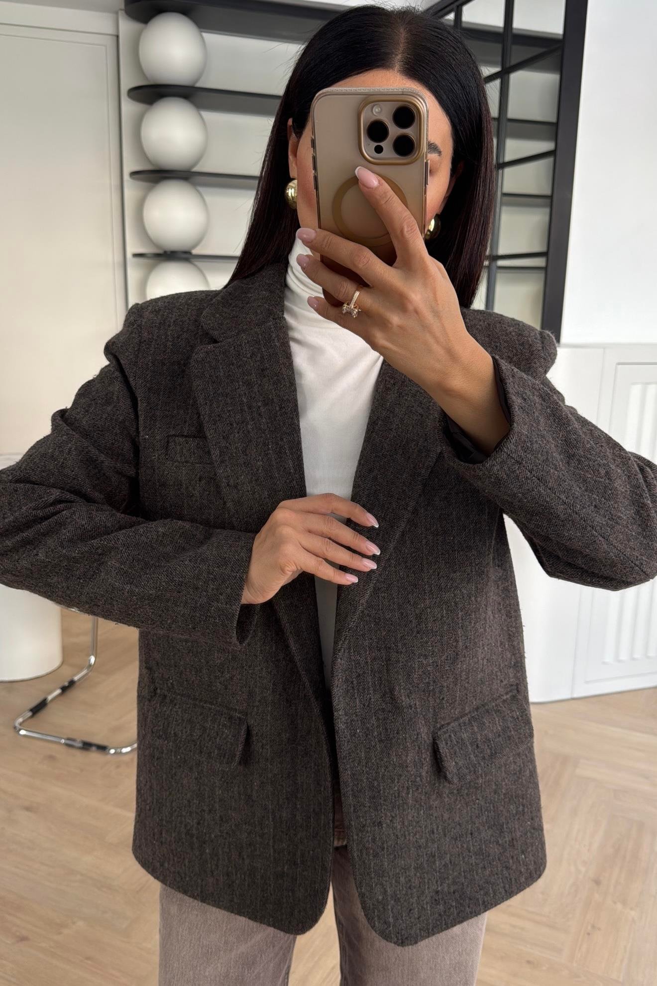 KAHVE ÇİZGİLİ KEMERLİ KAŞE CEKET