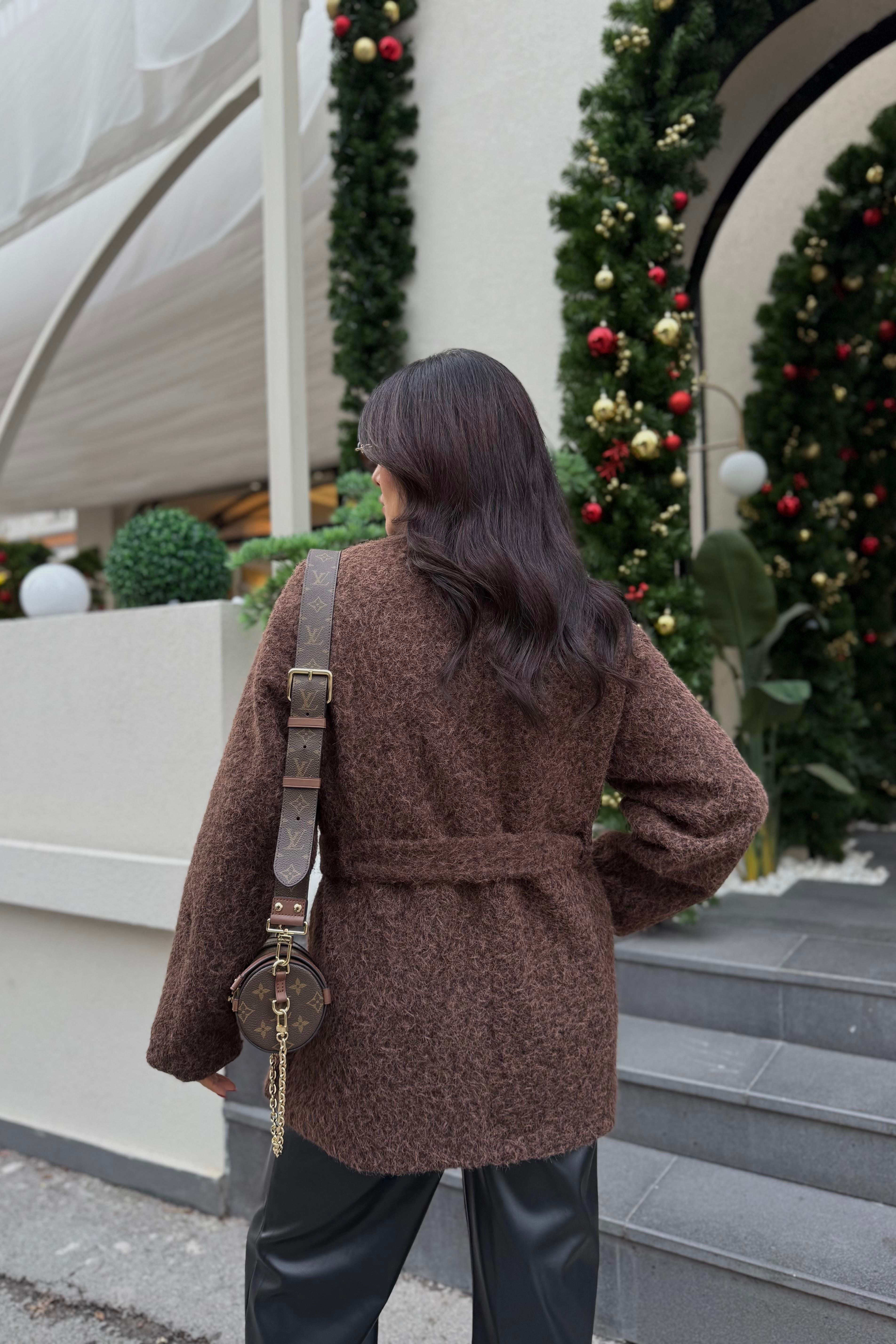 KAHVE DÜĞME DETAYLI PELUŞ CEKET