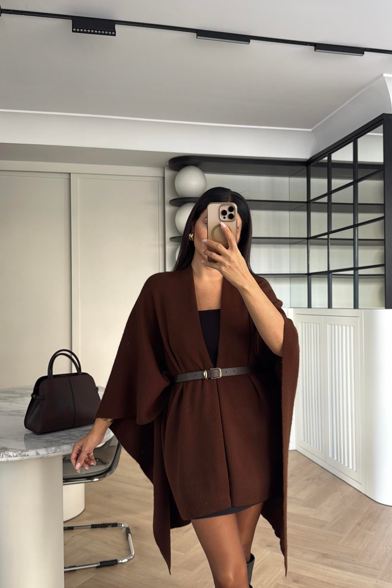 KAHVE KEMERLİ TRİKO PANÇO