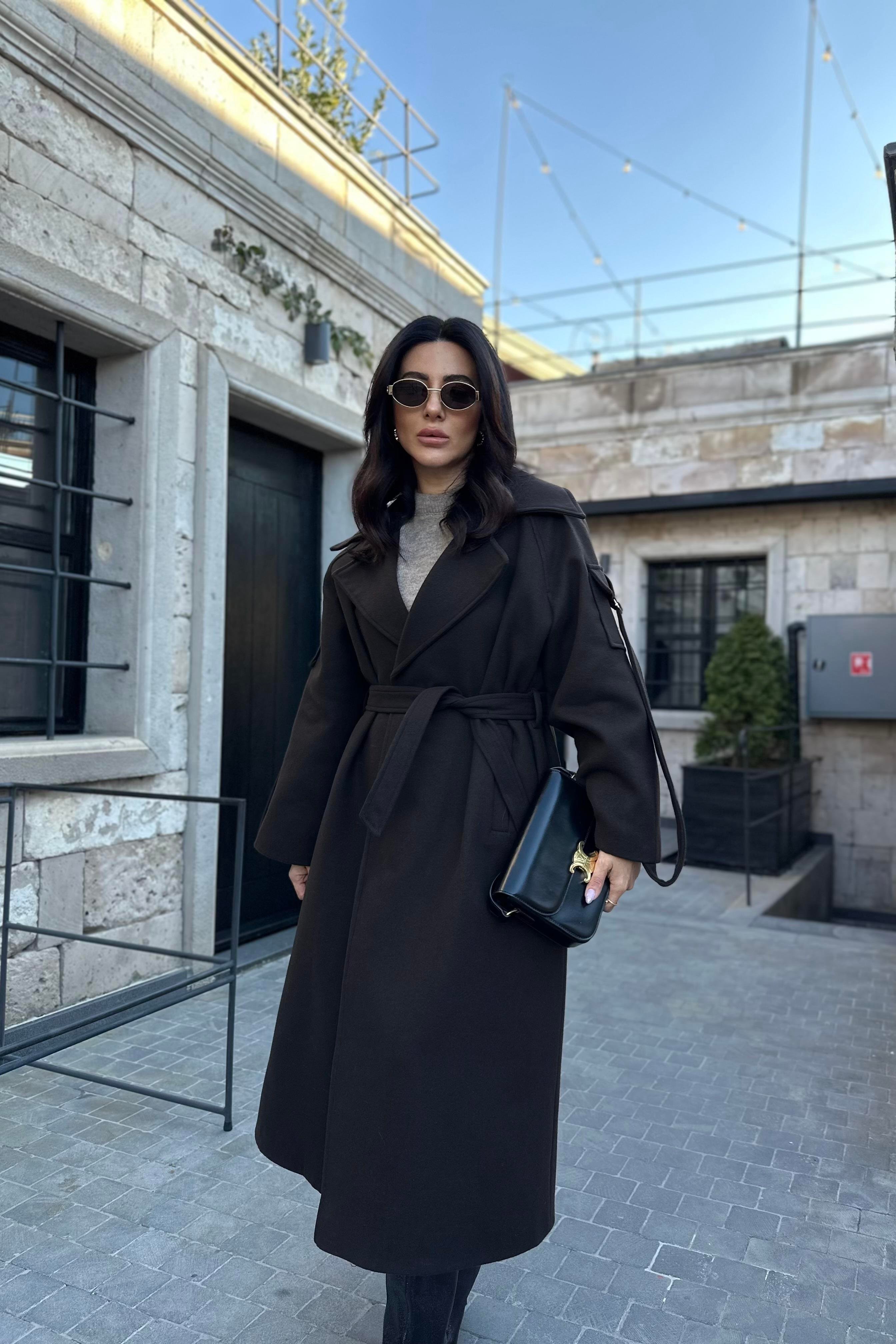 Kahve Kol Cep Detay Premium Kaşe Kaban 