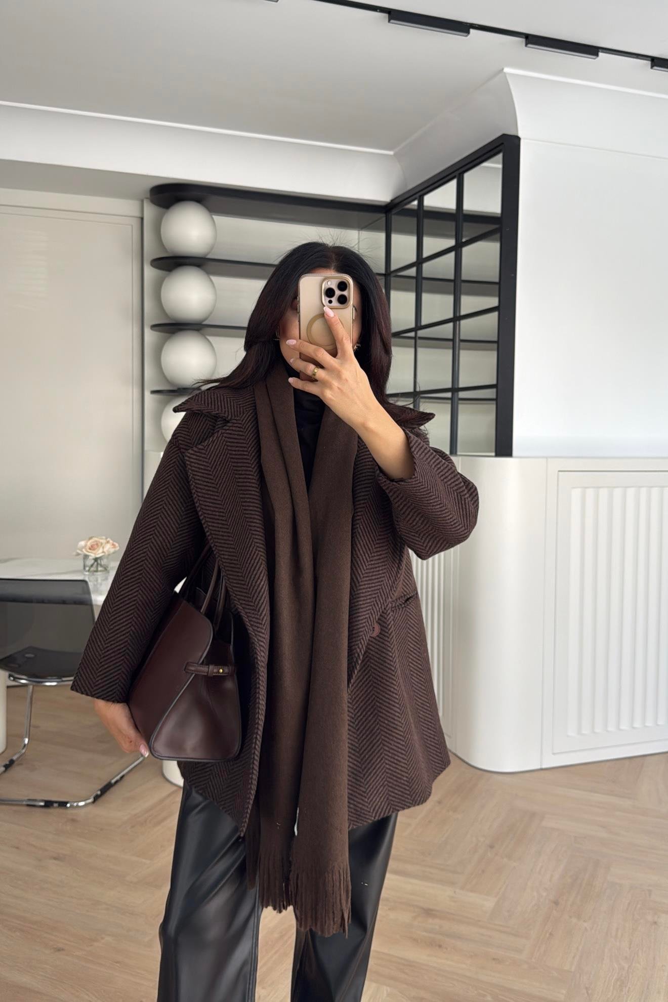 KAHVE OVERSIZE KALIP ASTARLI KISA KAŞE KABAN 