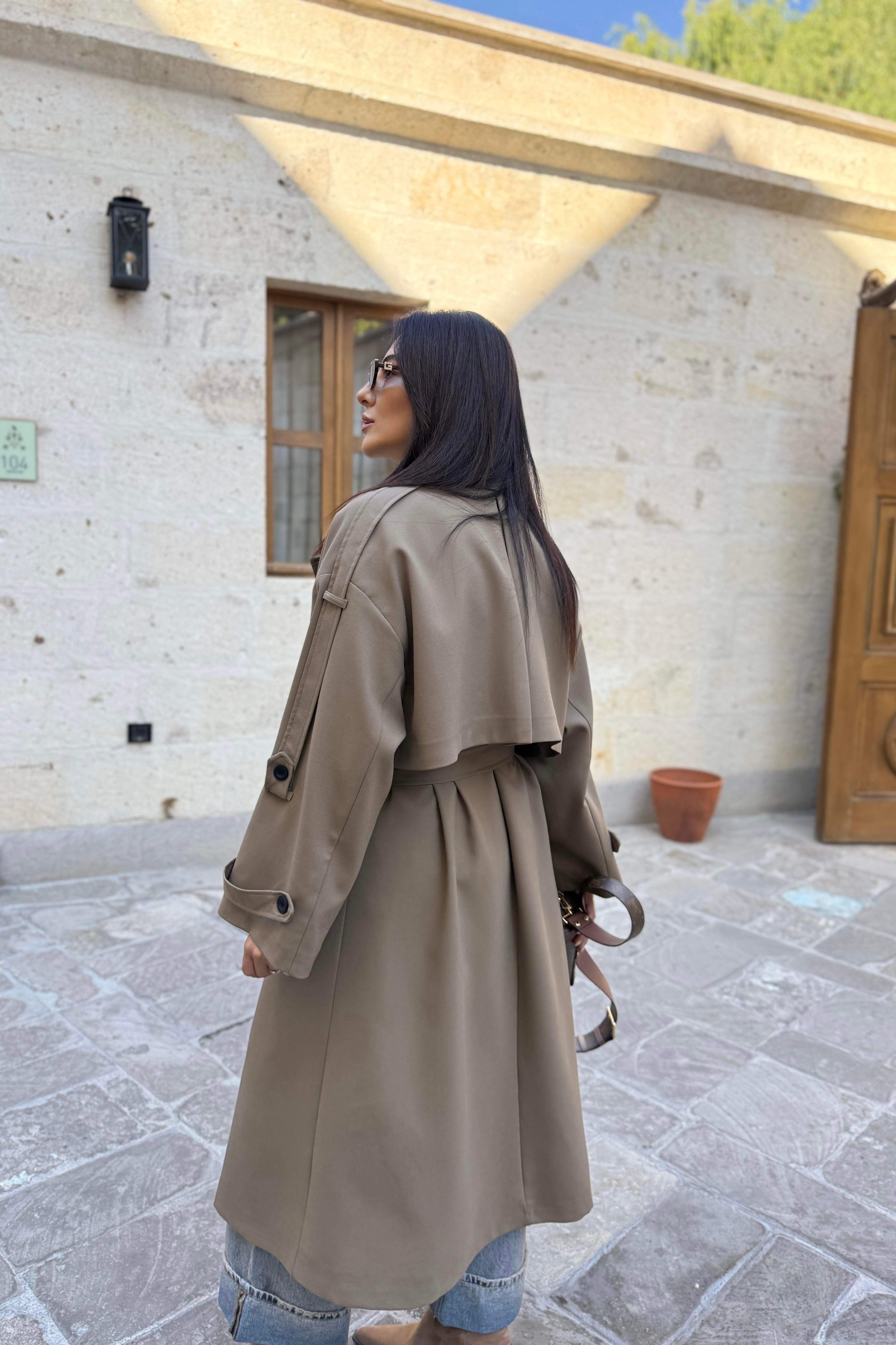 KARAMEL TASARIM ASTARLI PREMIUM TRENÇKOT 