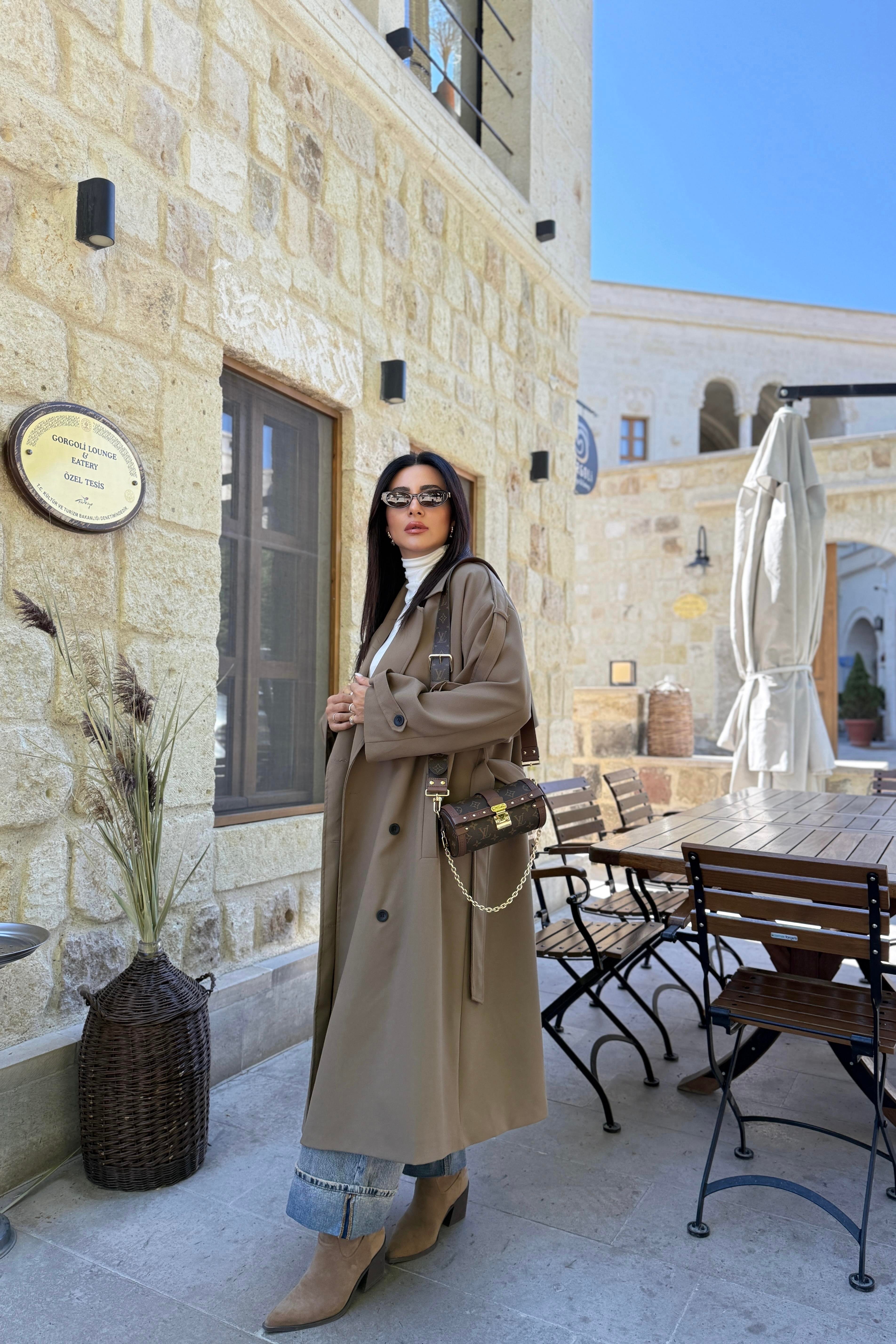 KARAMEL TASARIM ASTARLI PREMIUM TRENÇKOT 