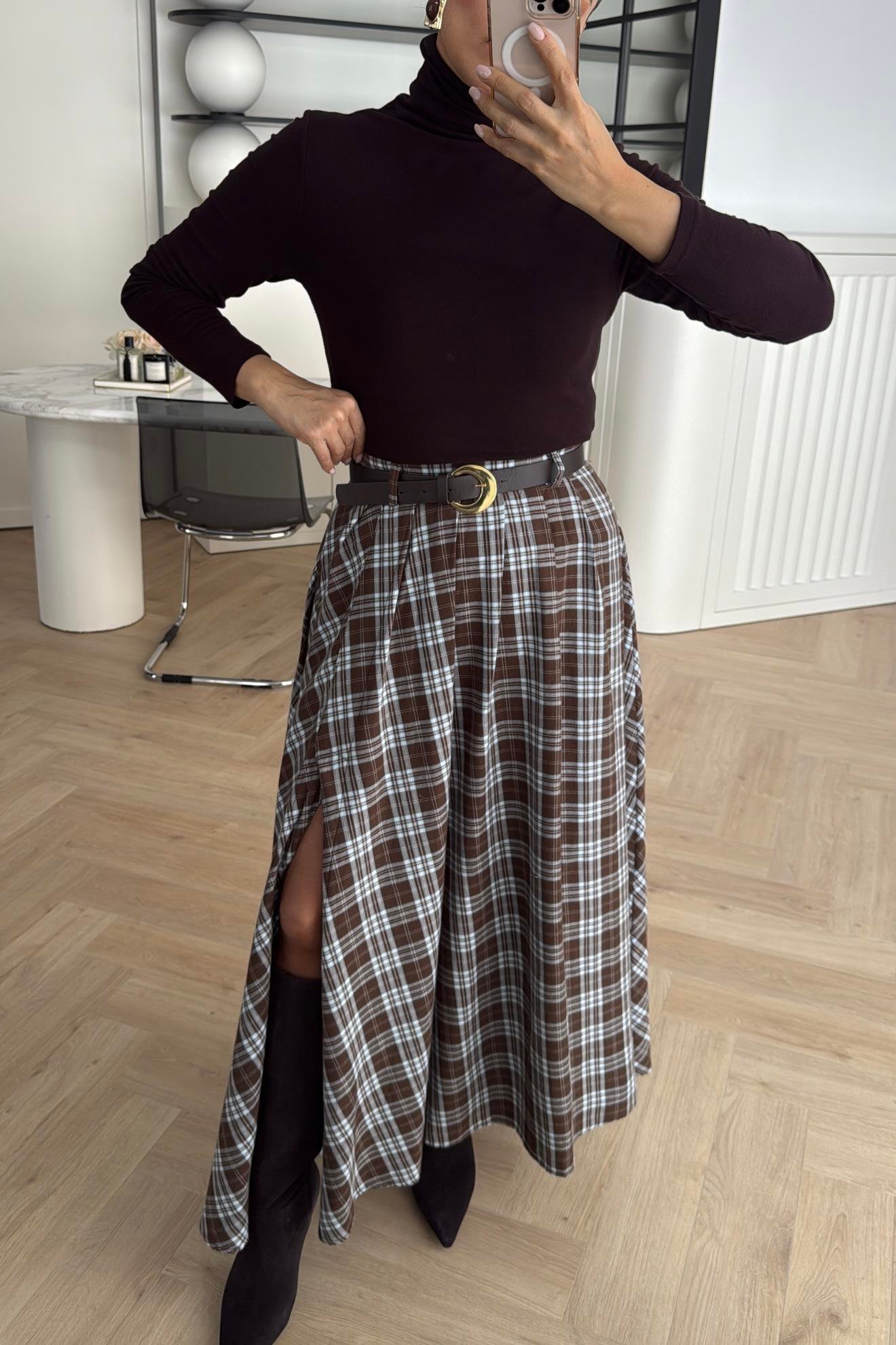 KEMER DETAYLI YIRTMAÇLI EKOSE  ETEK KAHVE 