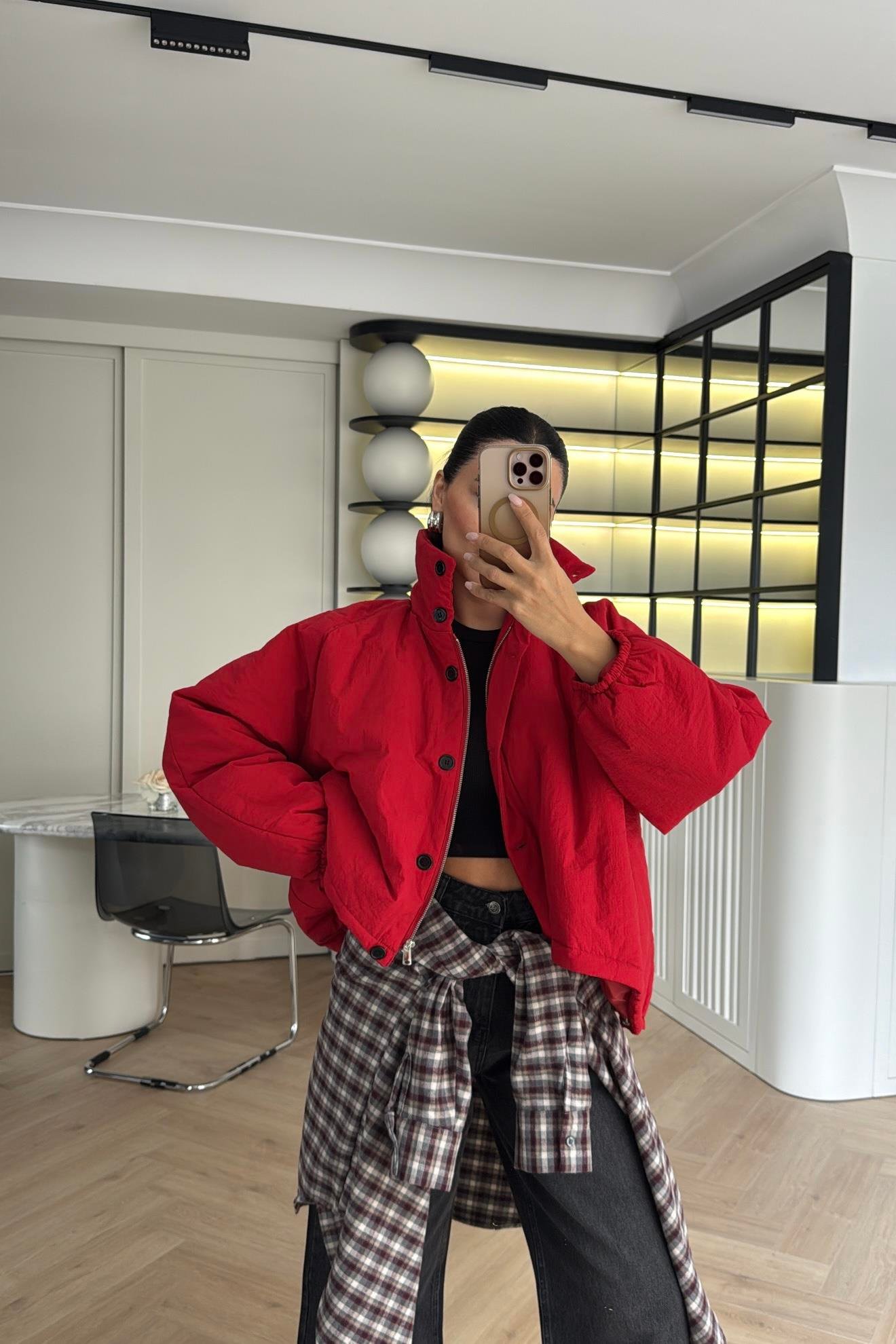 KIRMIZI ELYAF DOLGULU MONT