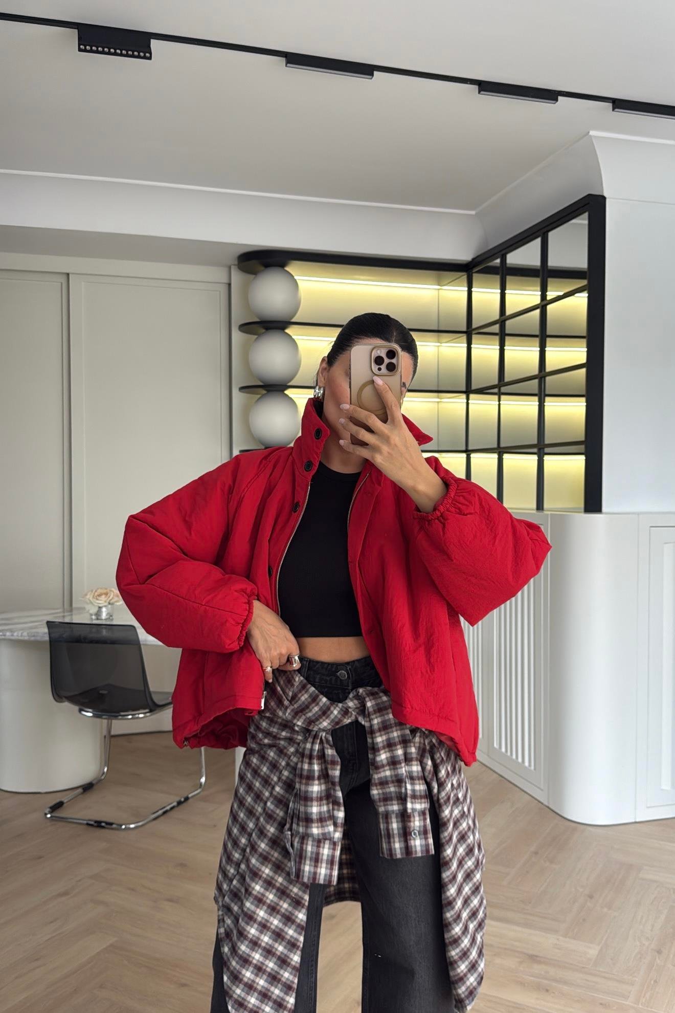 KIRMIZI ELYAF DOLGULU MONT