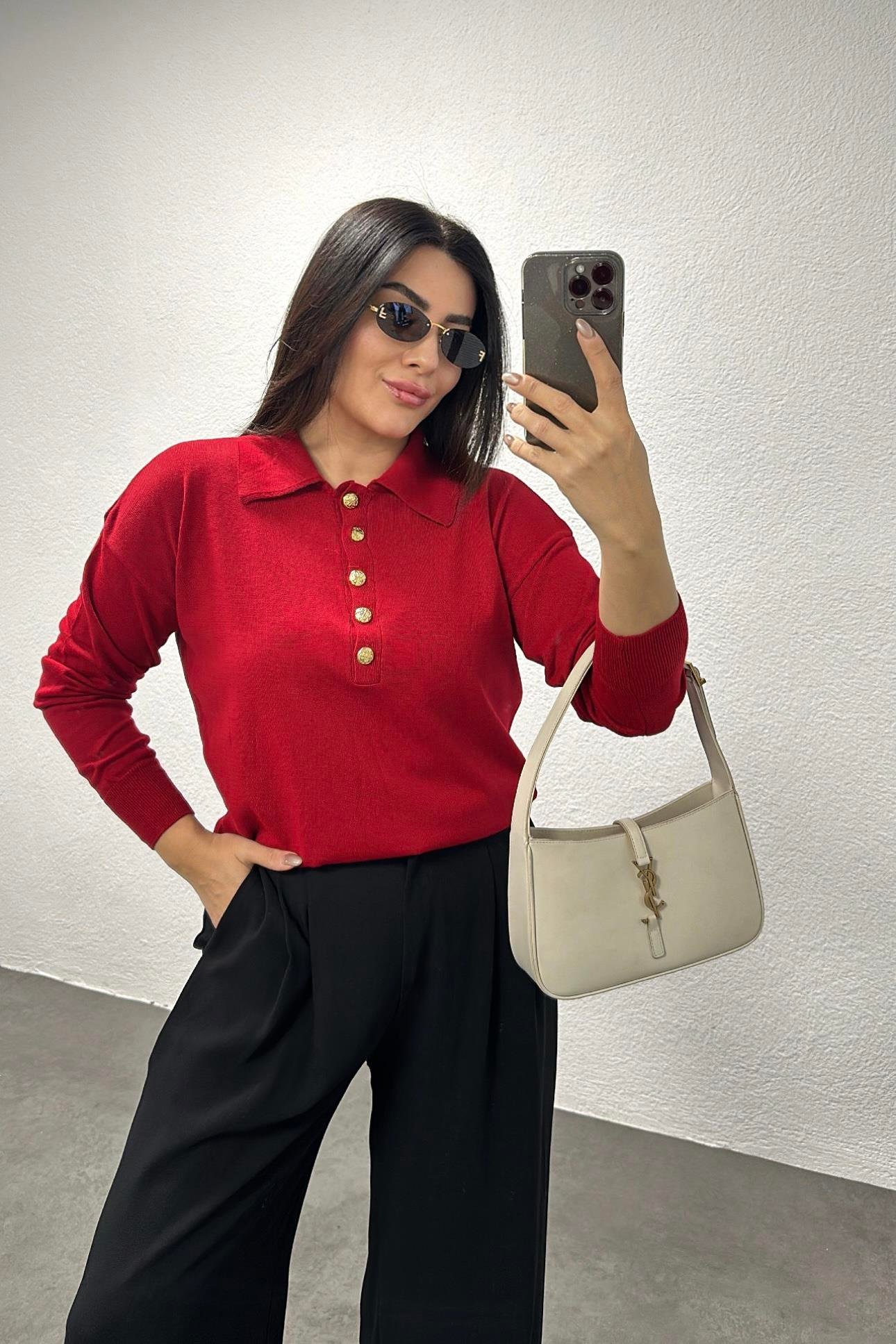 Kırmızı Gold Düğmeli Polo Yaka Triko