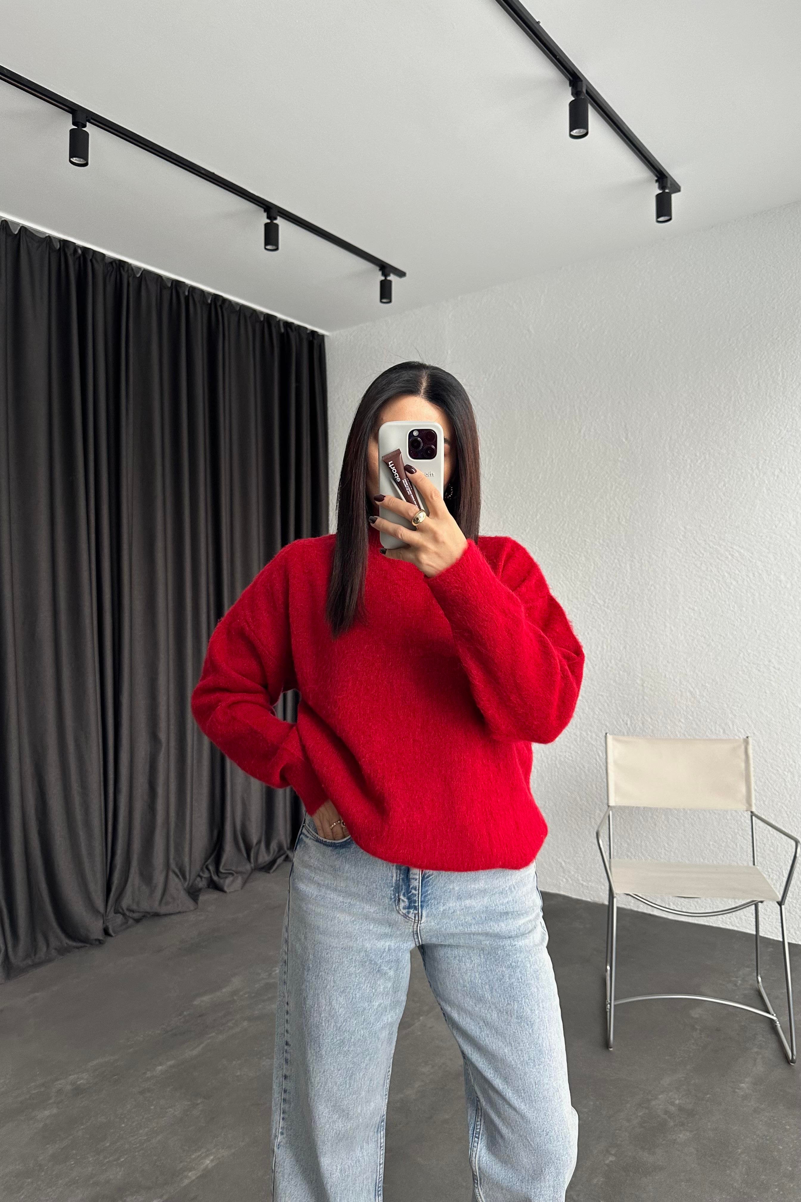 Kırmızı Marka Model Bisiklet Yaka Şardonlu Basic Triko Kazak