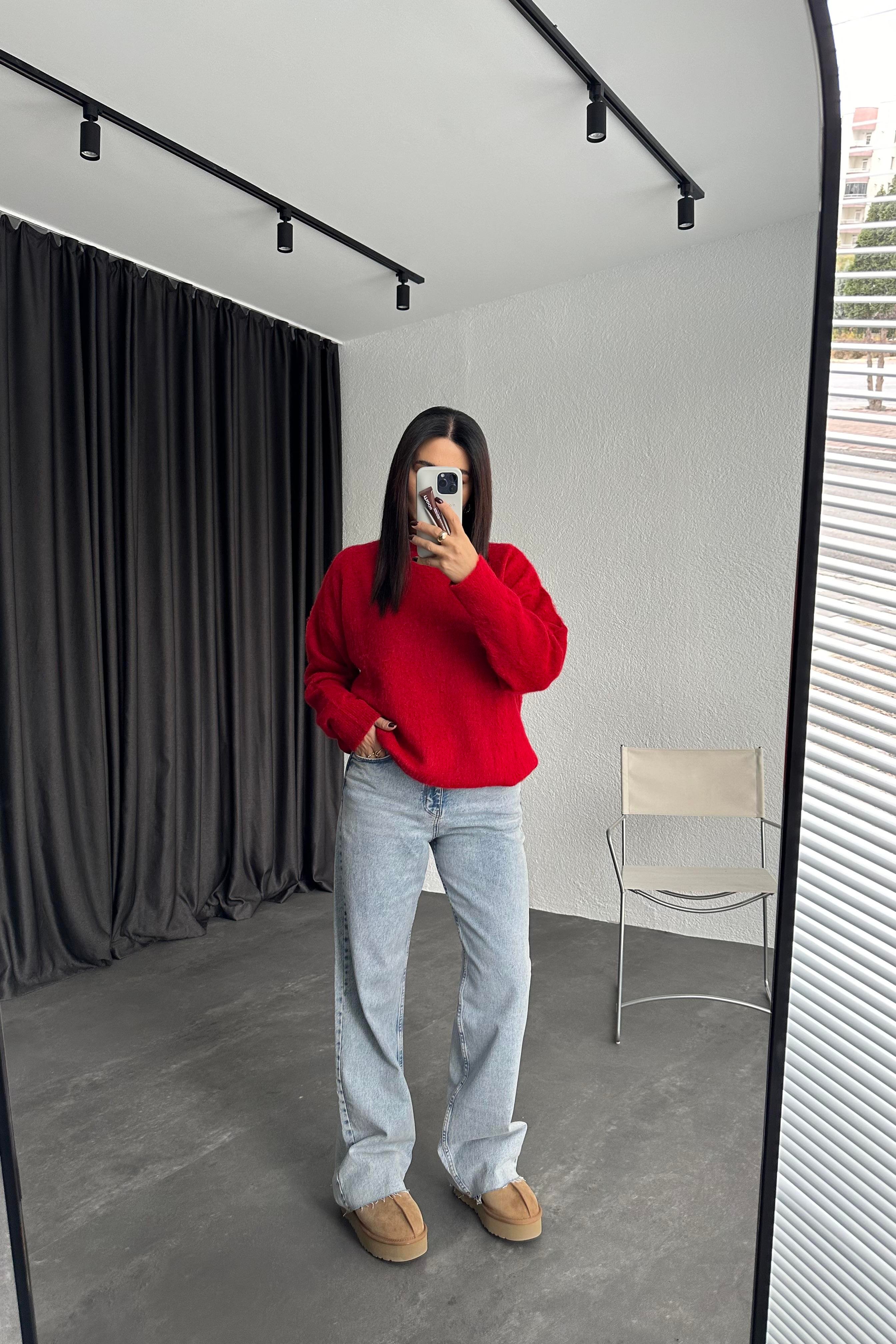 Kırmızı Marka Model Bisiklet Yaka Şardonlu Basic Triko Kazak