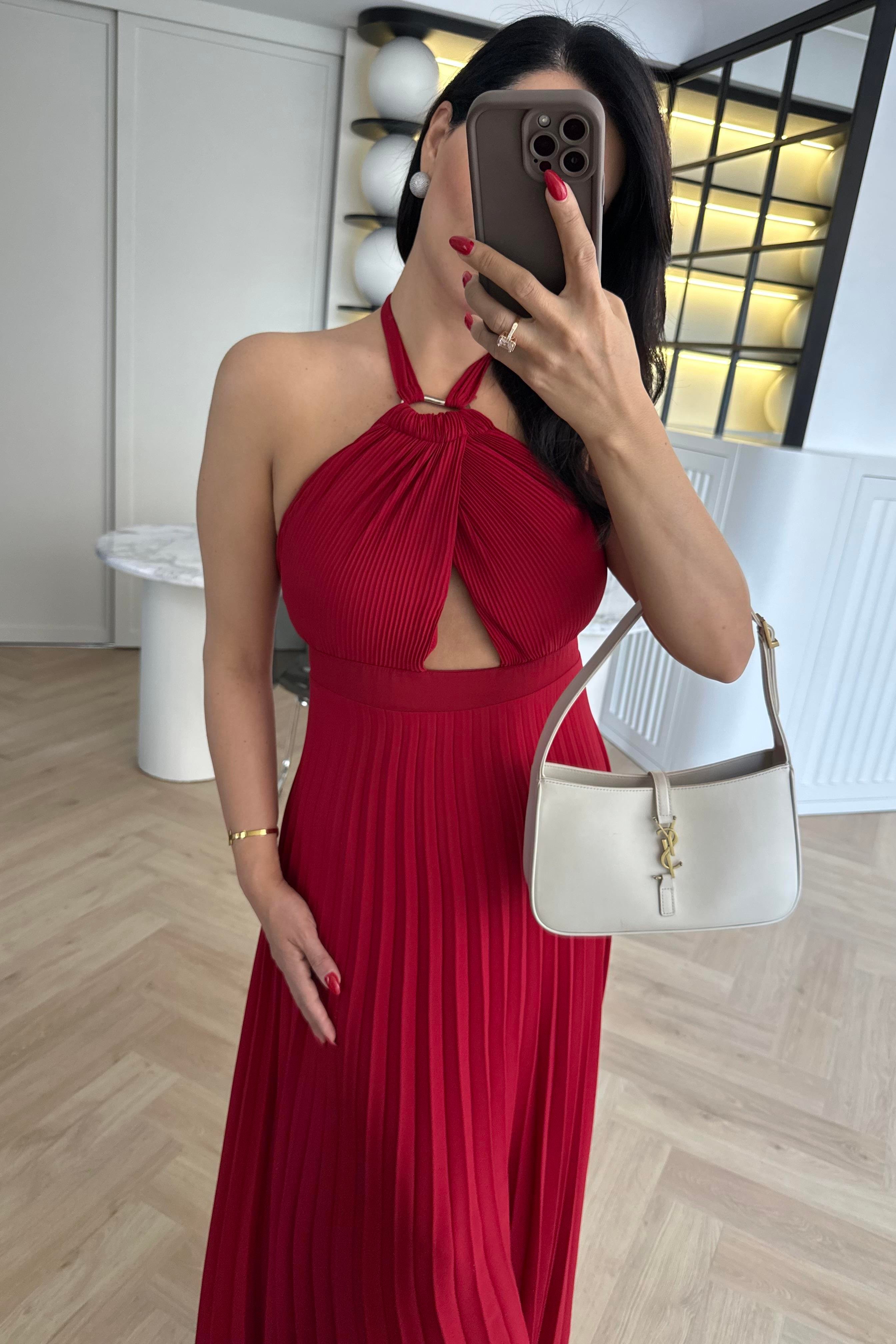 Kırmızı Piliseli Maxi Elbise