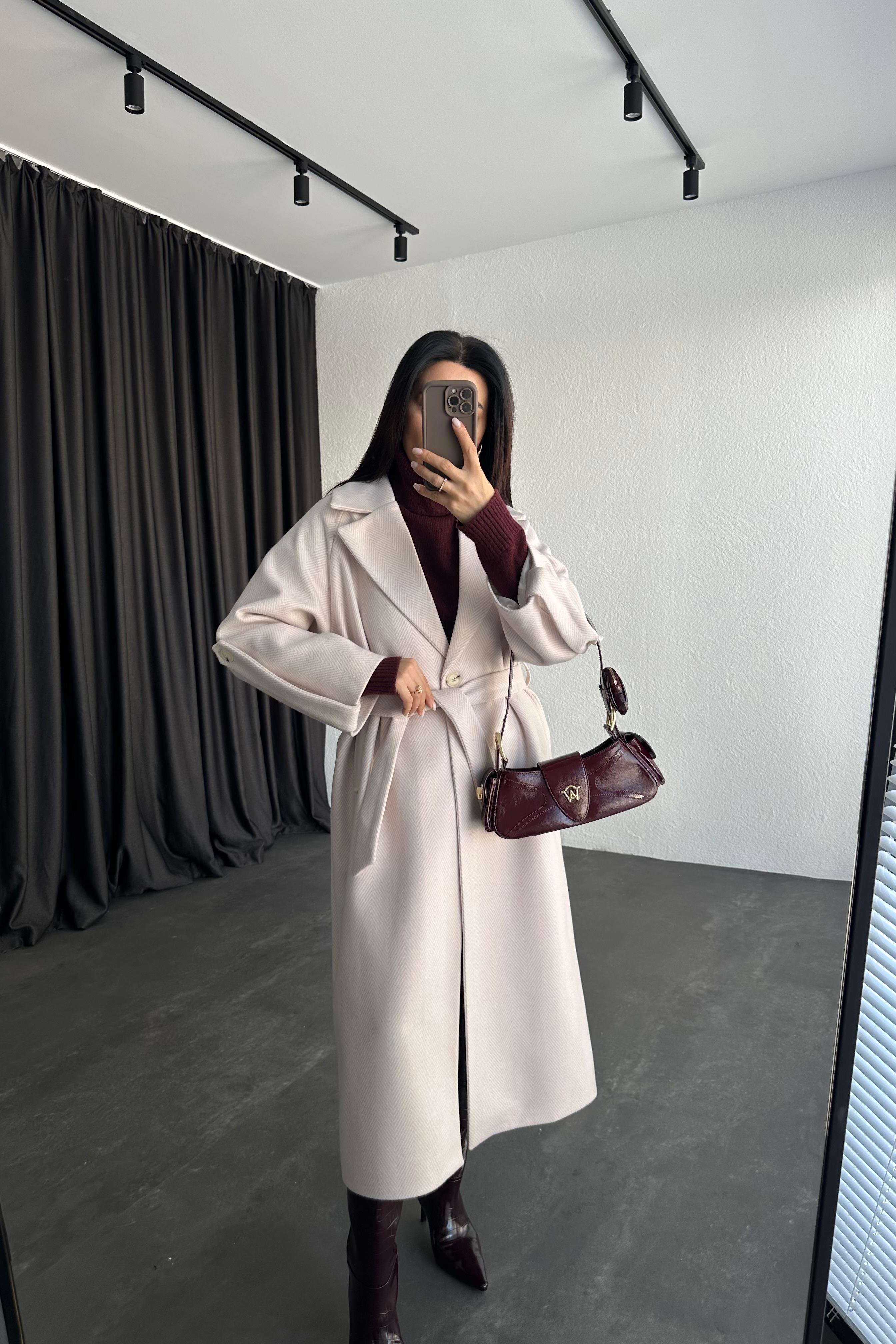 Kol Detay Ekru Balıksırtı Premium Kaşe Kaban