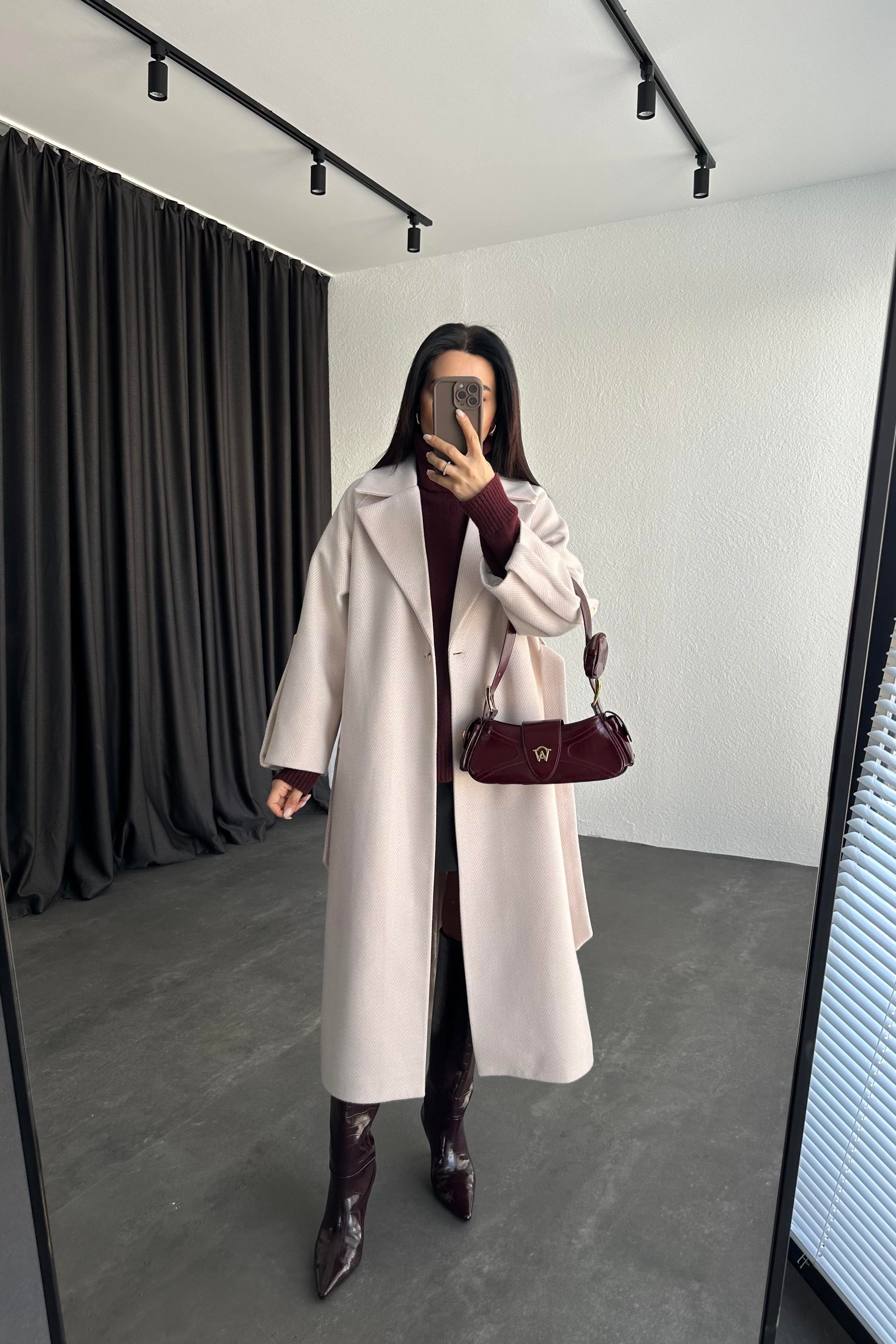 Kol Detay Ekru Balıksırtı Premium Kaşe Kaban