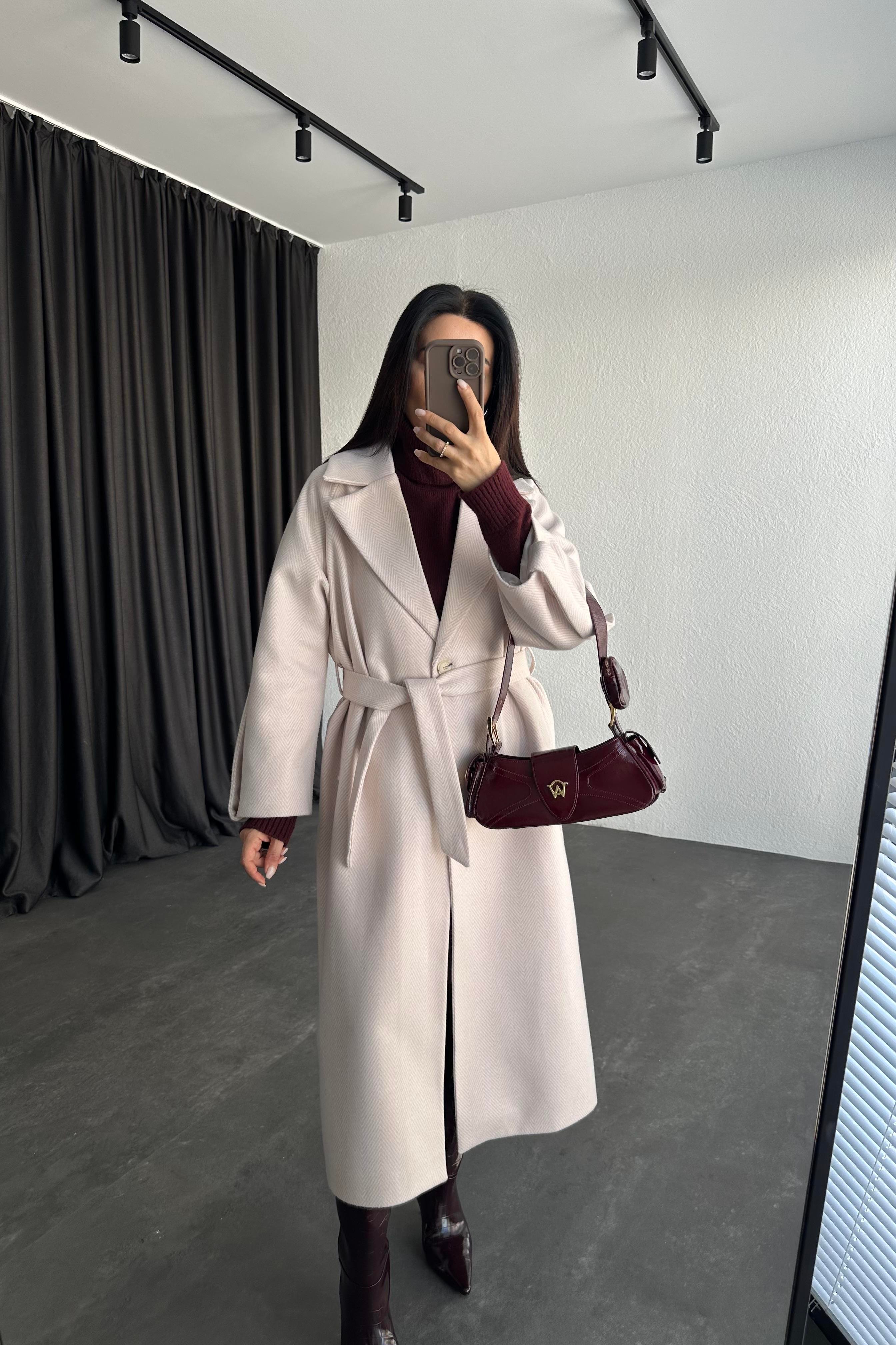 Kol Detay Ekru Balıksırtı Premium Kaşe Kaban