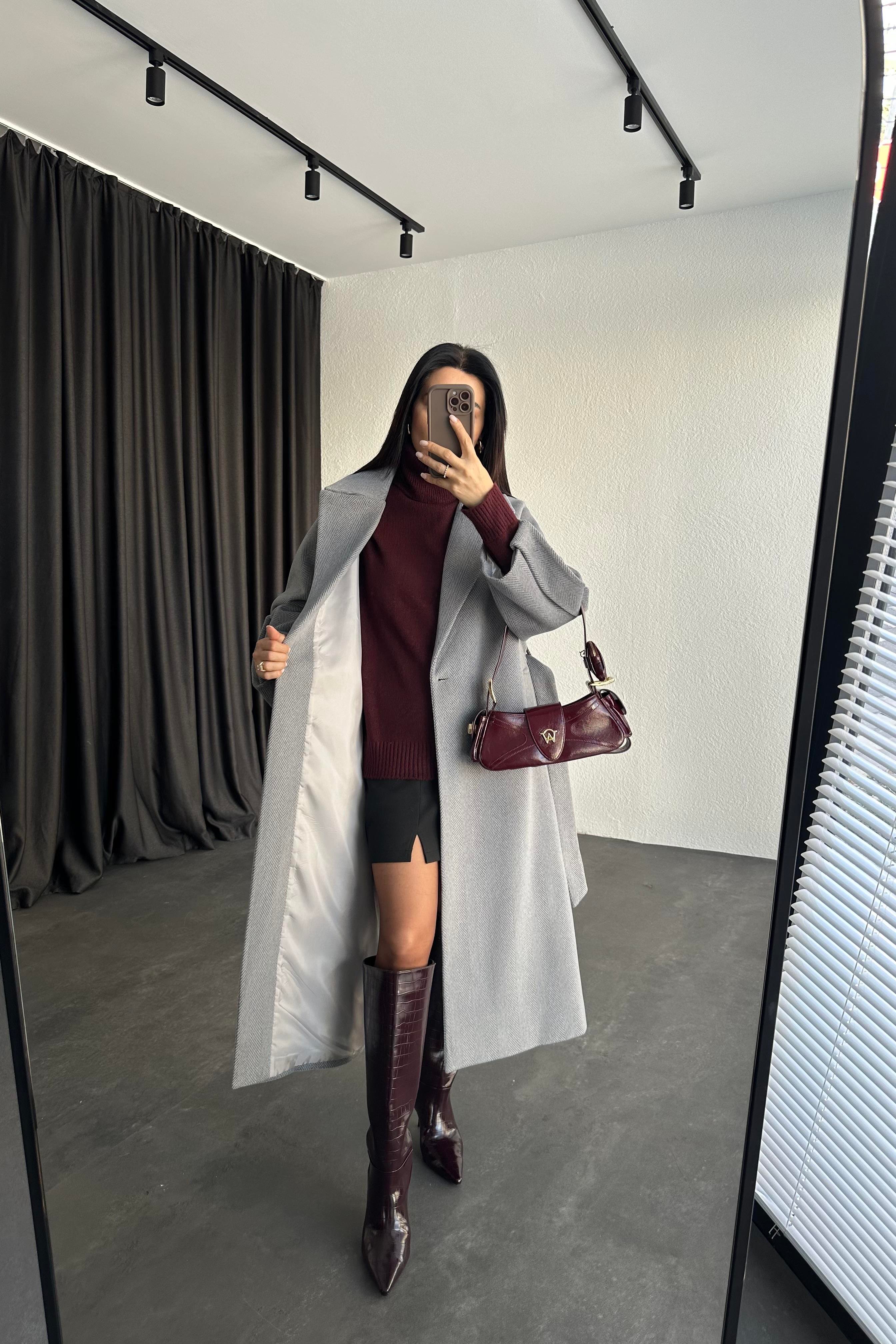 Kol Detay Gri Balıksırtı Premium Kaşe Kaban