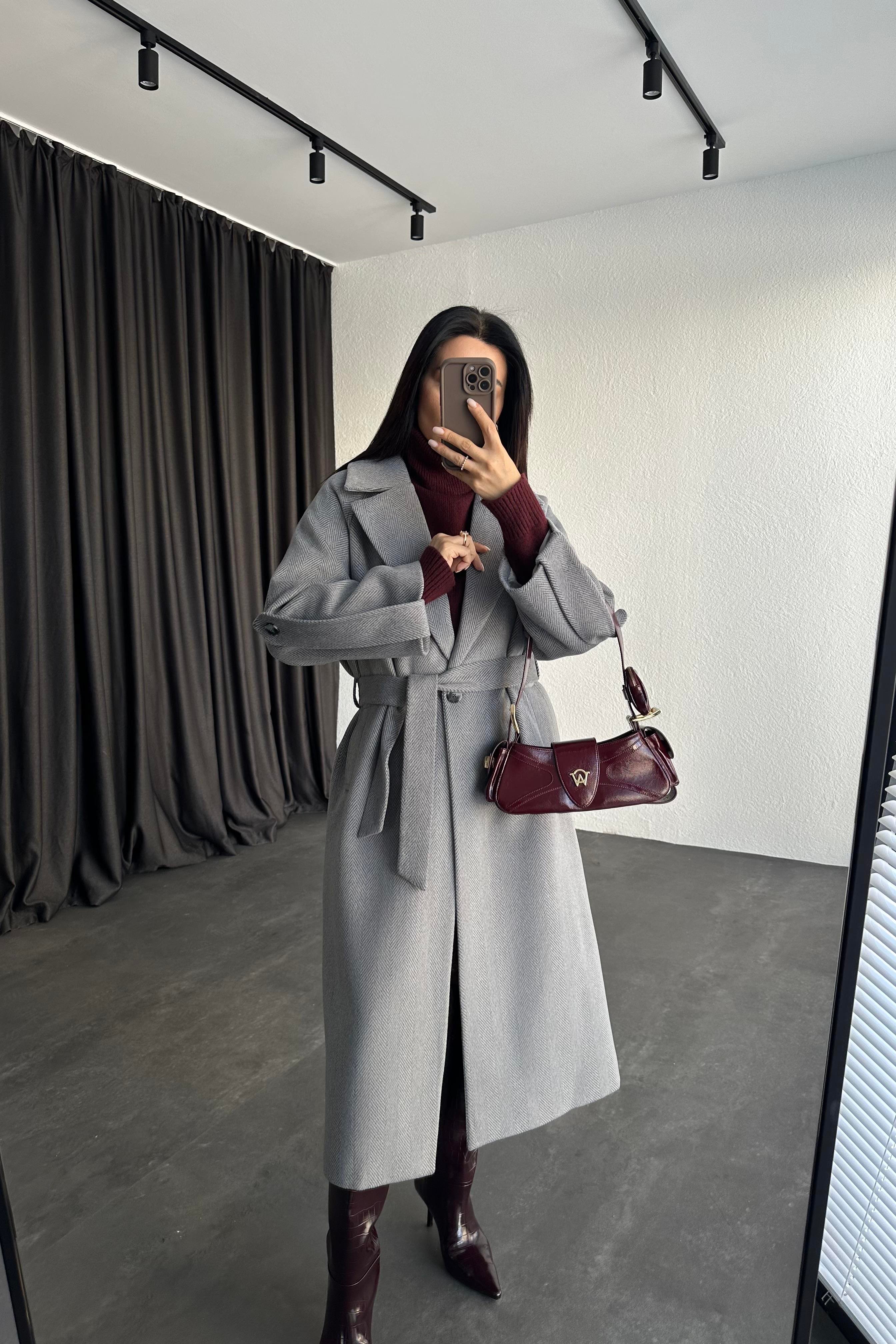 Kol Detay Gri Balıksırtı Premium Kaşe Kaban