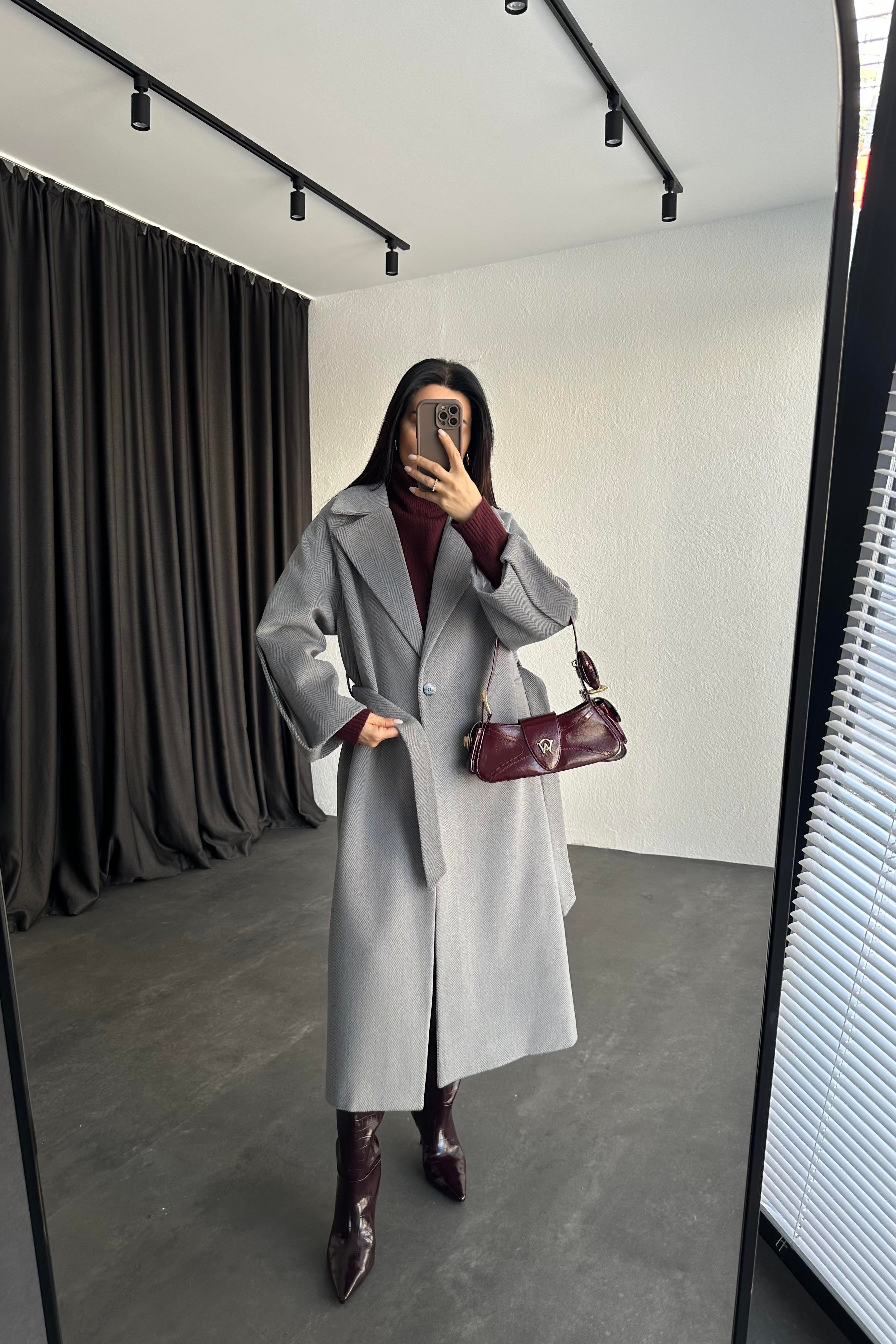 Kol Detay Gri Balıksırtı Premium Kaşe Kaban