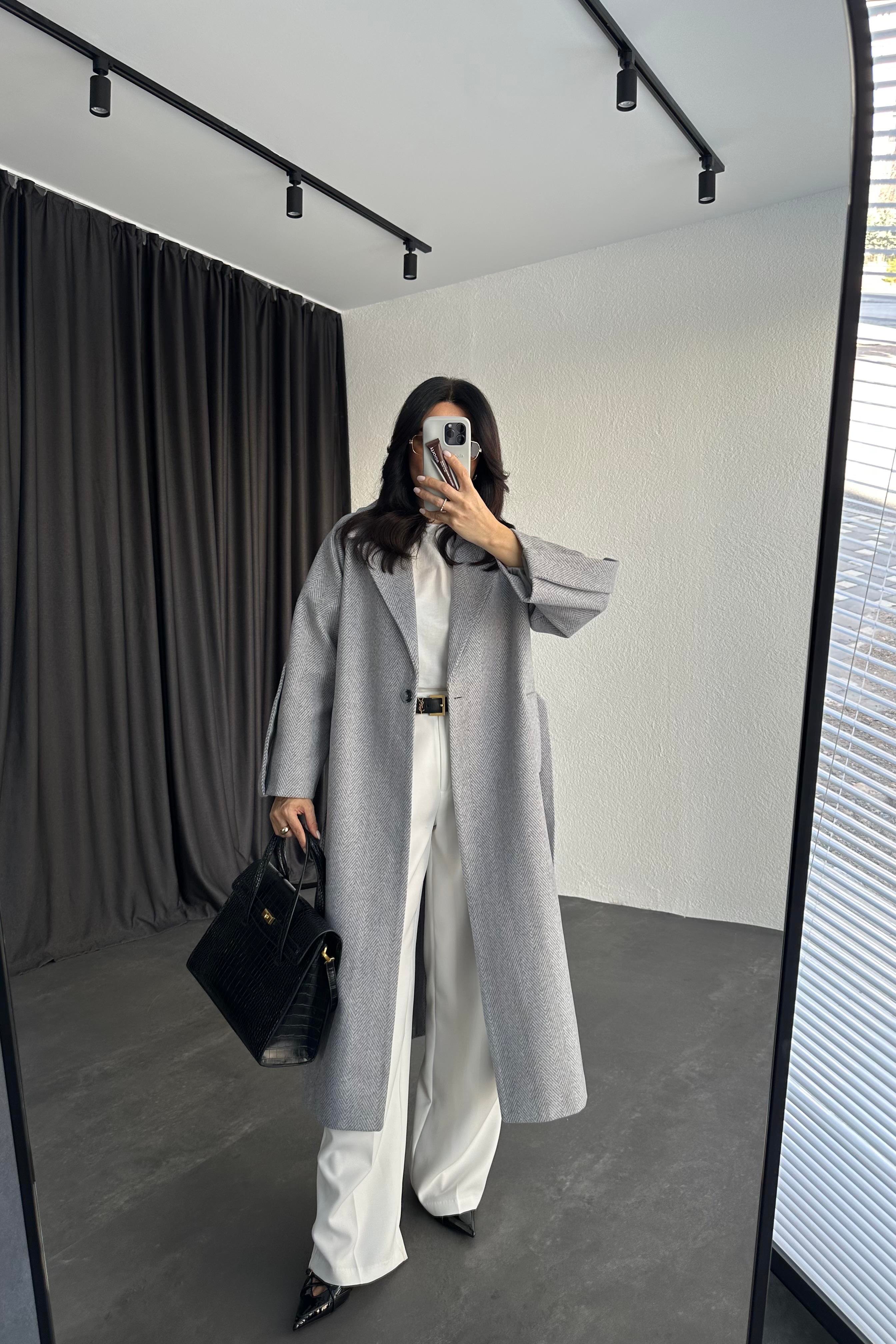 Kol Detay Gri Balıksırtı Premium Kaşe Kaban