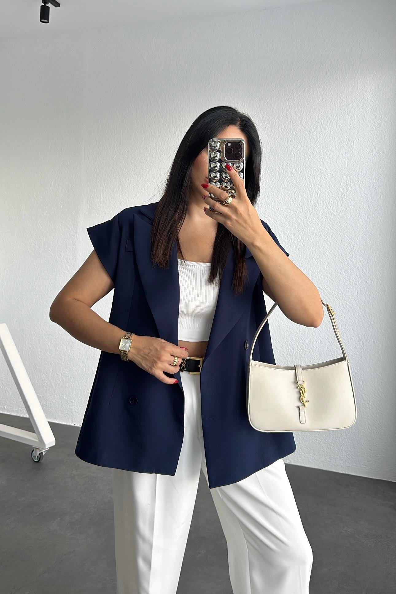 Kol Detaylı Lacivert Astarlı Tasarım Yelek