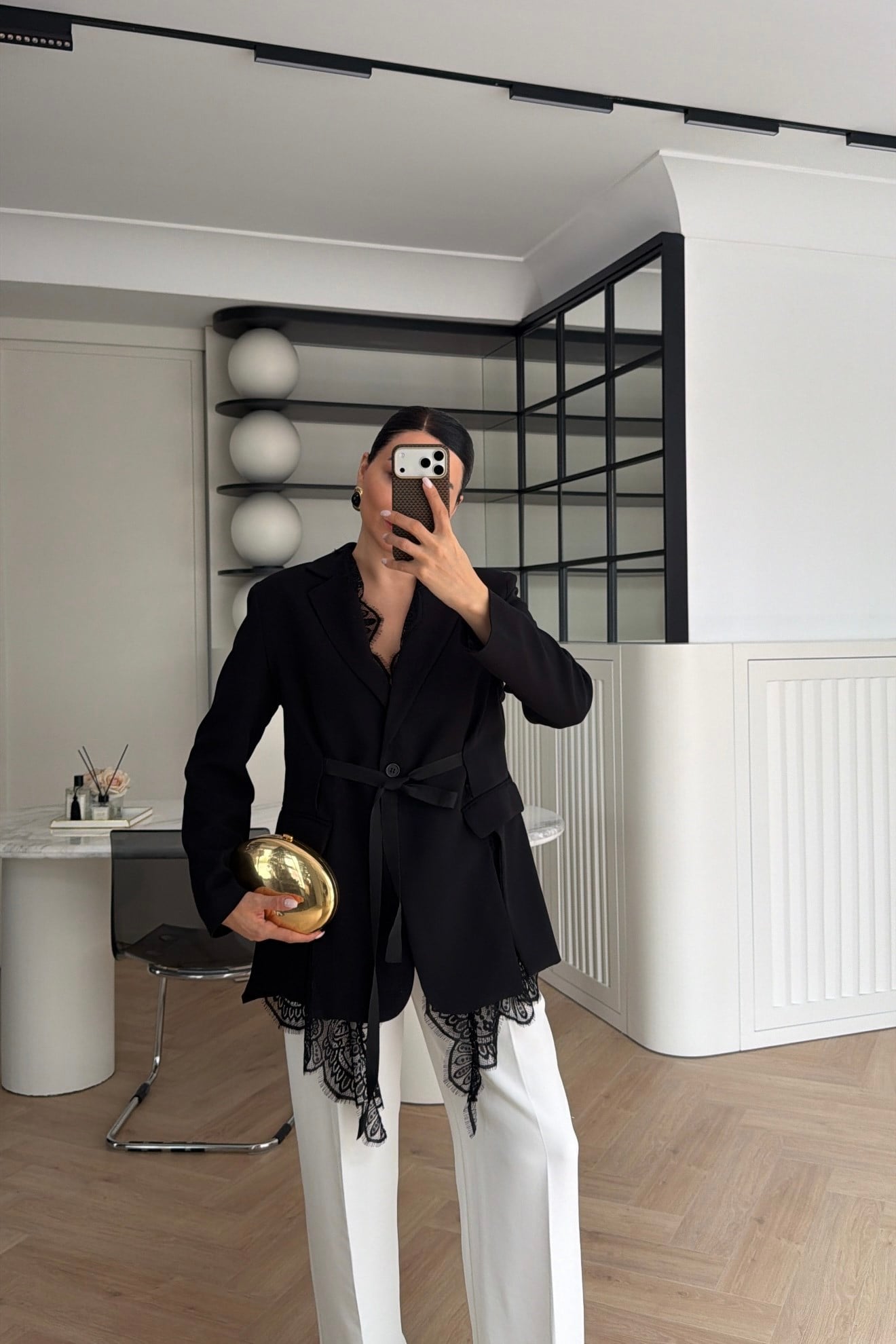 KRUVAZE YAKA DANTEL GARNİLİ BLAZER CEKET SİYAH 
