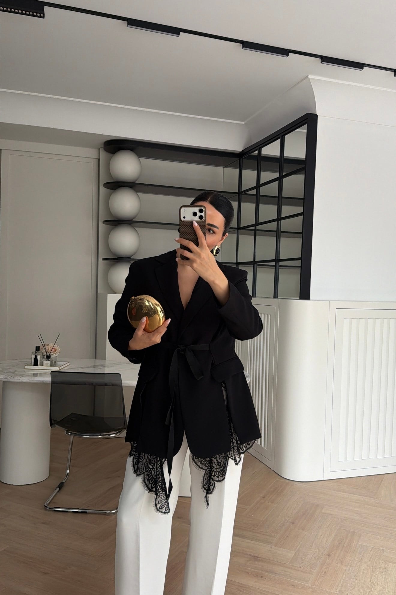 KRUVAZE YAKA DANTEL GARNİLİ BLAZER CEKET SİYAH 