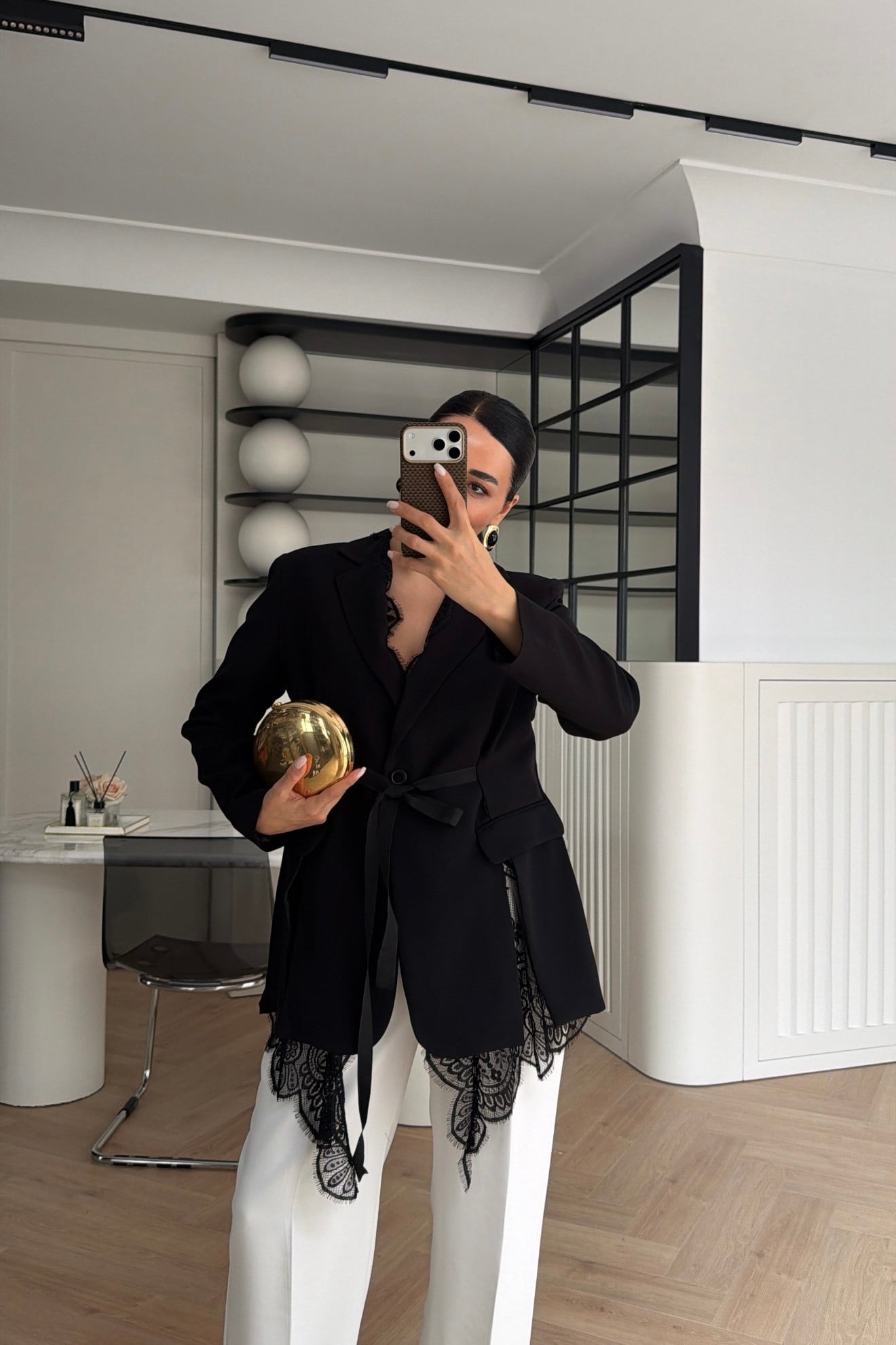 KRUVAZE YAKA DANTEL GARNİLİ BLAZER CEKET SİYAH 