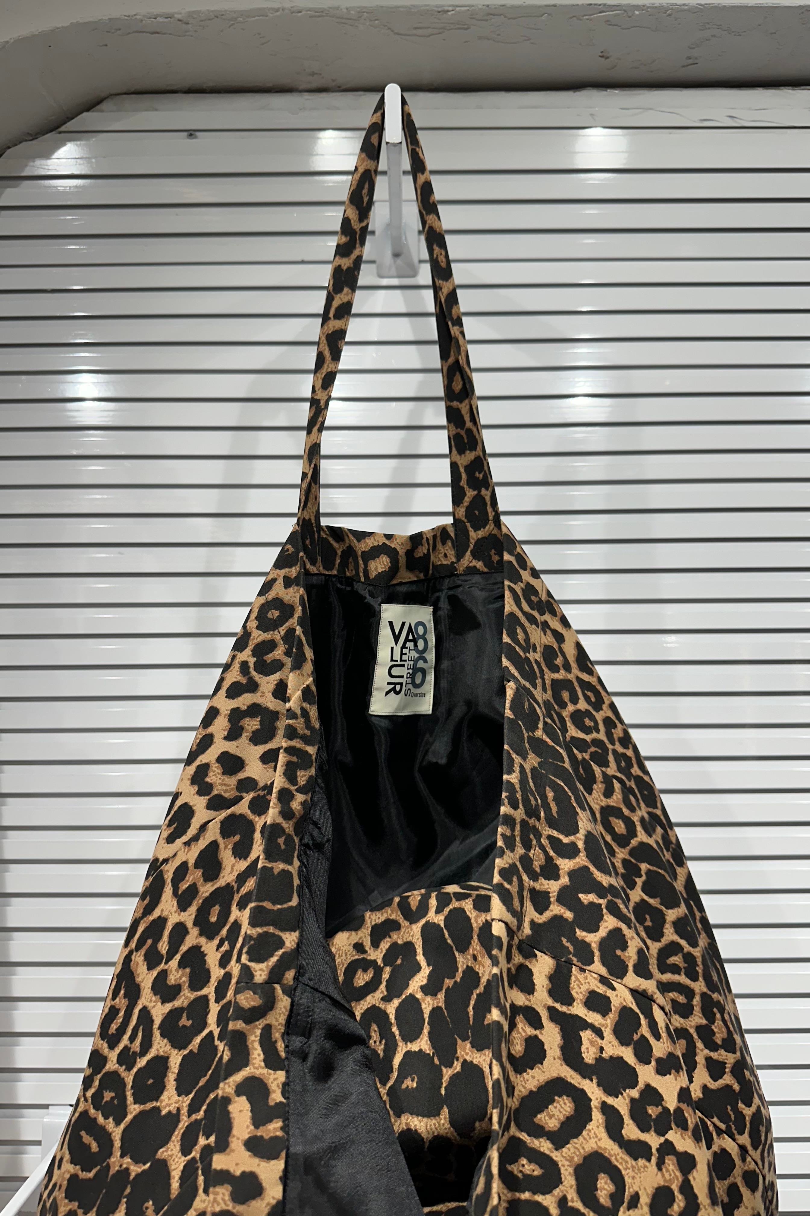 Leopar Kumaş Astarlı Büyük Boy Çanta 