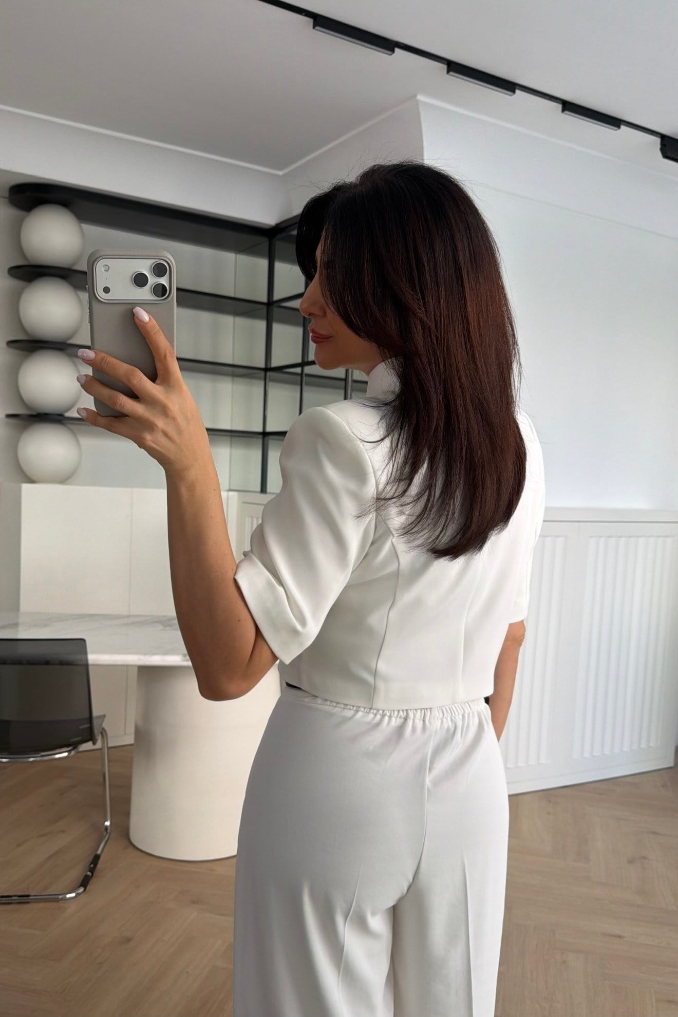 MANDARİN YAKA TEK DÜĞMELİ CROP BLAZER BEYAZ 