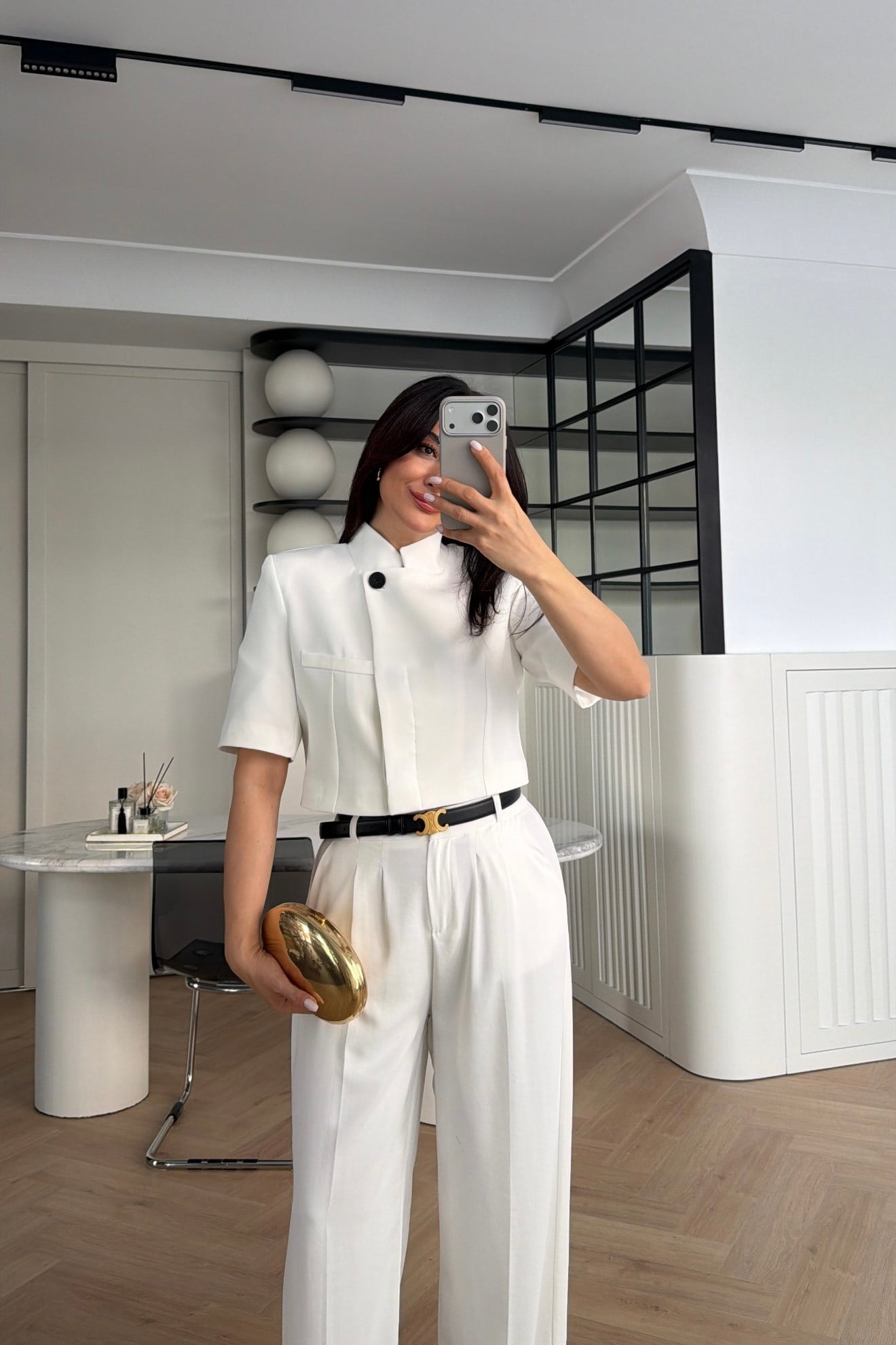 MANDARİN YAKA TEK DÜĞMELİ CROP BLAZER BEYAZ 