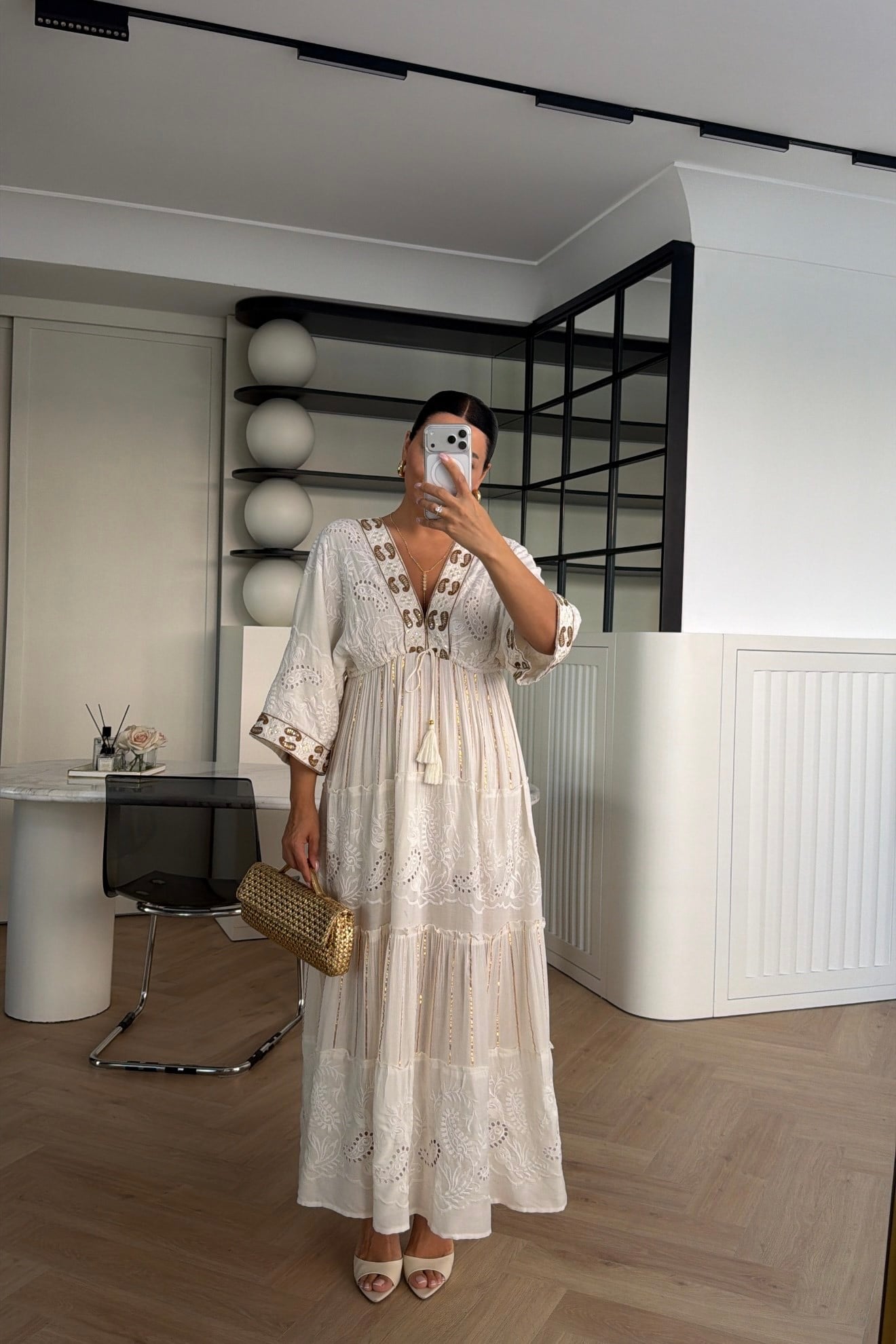 MARKA MODEL GÜPÜRLÜ ELBİSE EKRU 