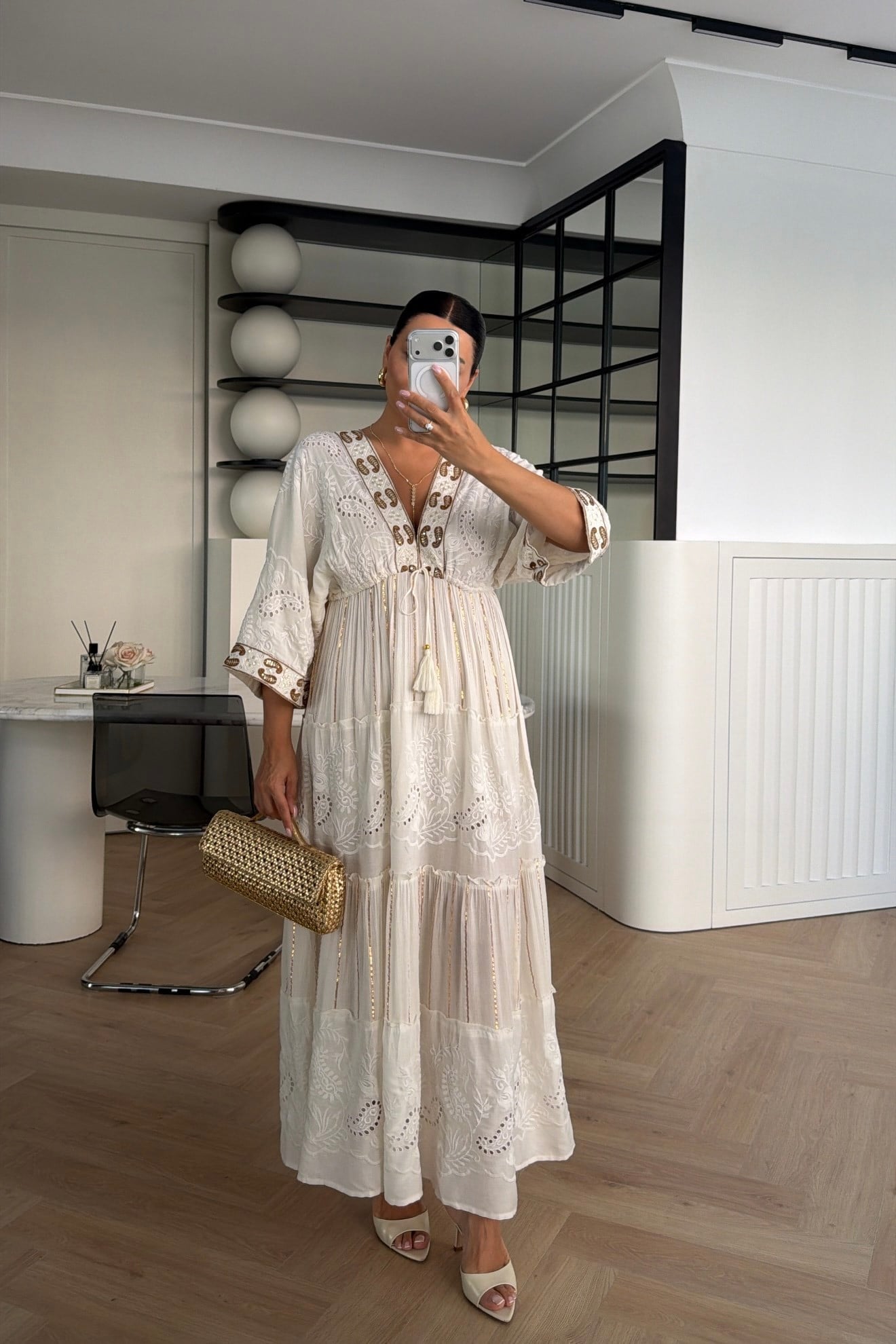 MARKA MODEL GÜPÜRLÜ ELBİSE EKRU 