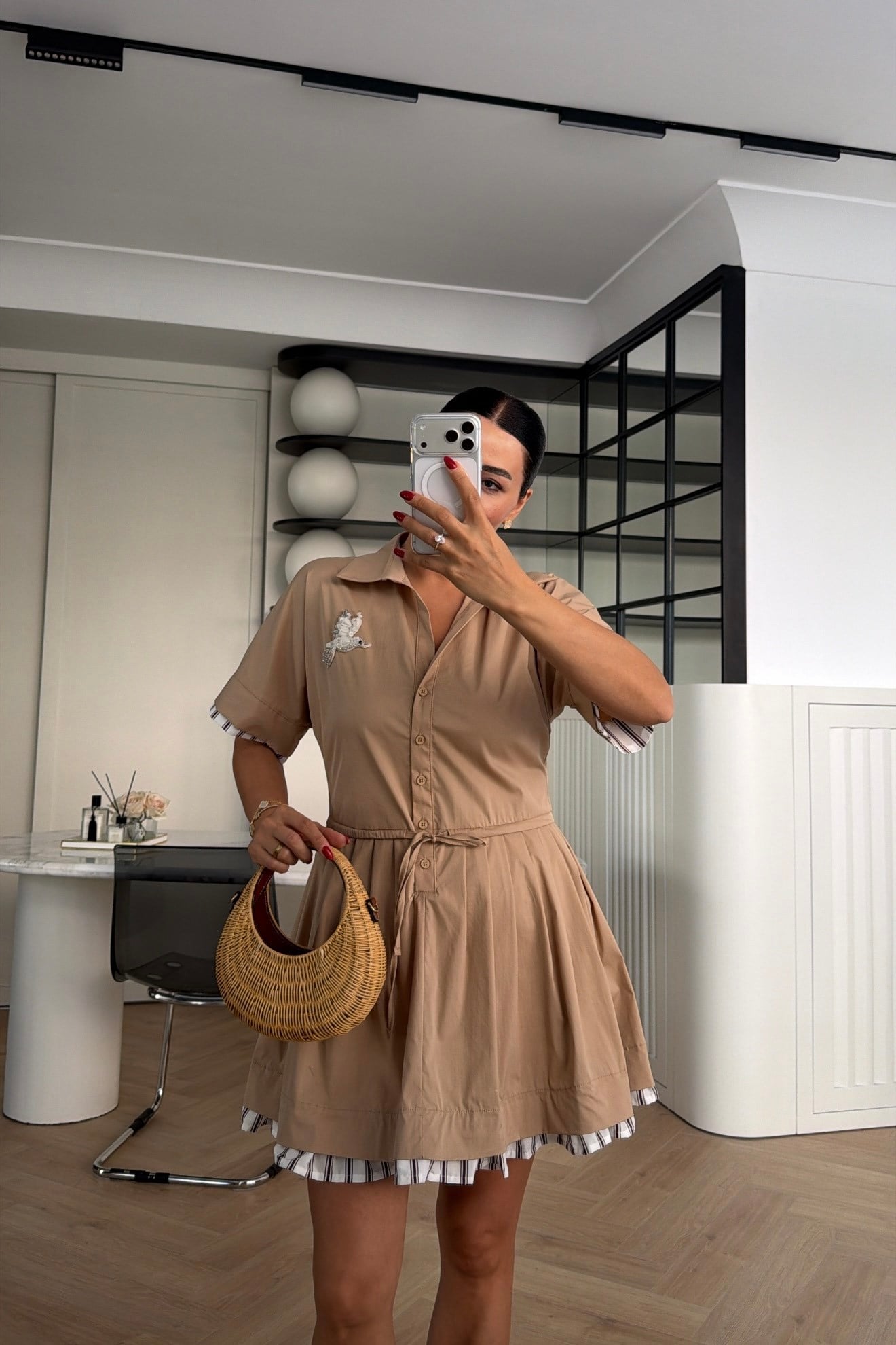 MARKA MODEL PİLELİ ELBİSE BEJ 