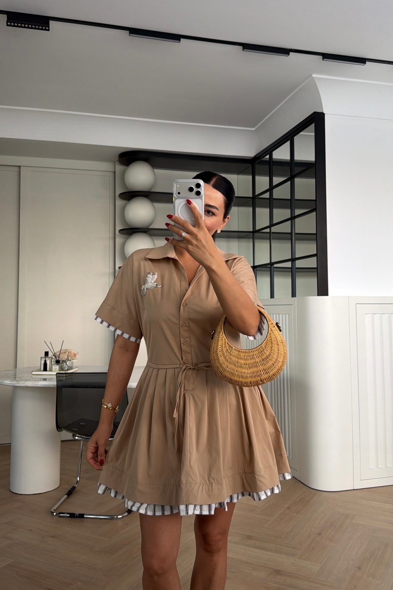 MARKA MODEL PİLELİ ELBİSE BEJ 
