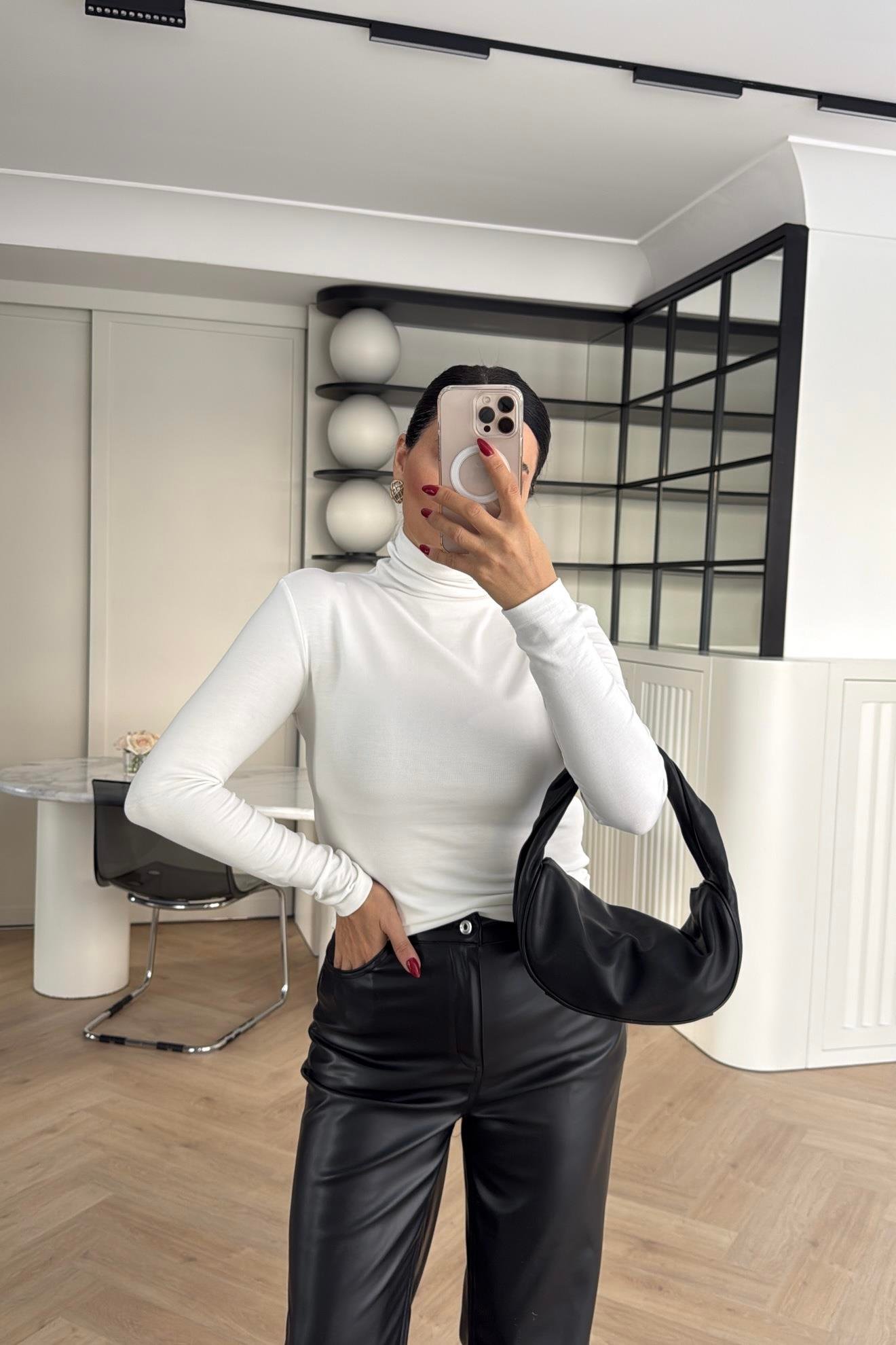 MASSİ MODEL BALIKÇI YAKA BLUZ EKRU