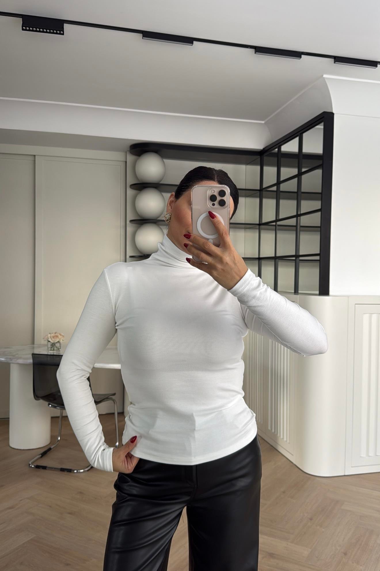 MASSİ MODEL BALIKÇI YAKA BLUZ EKRU