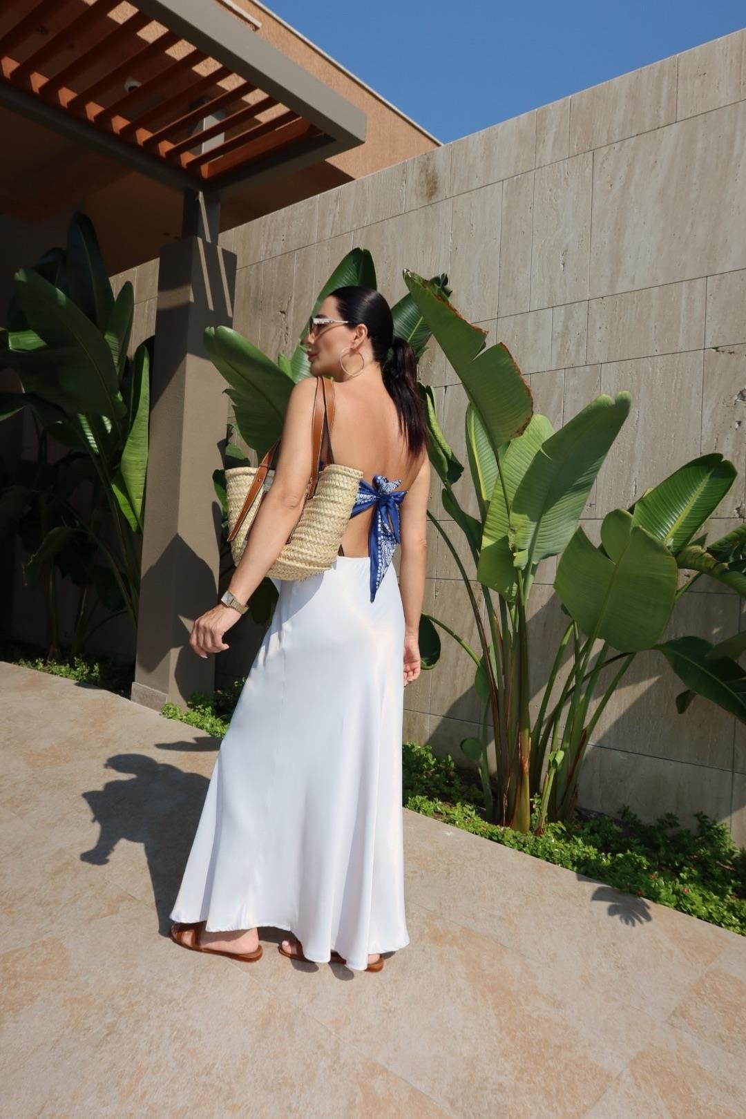 MAVİ DESENLİ SATEN FULAR BLUZ