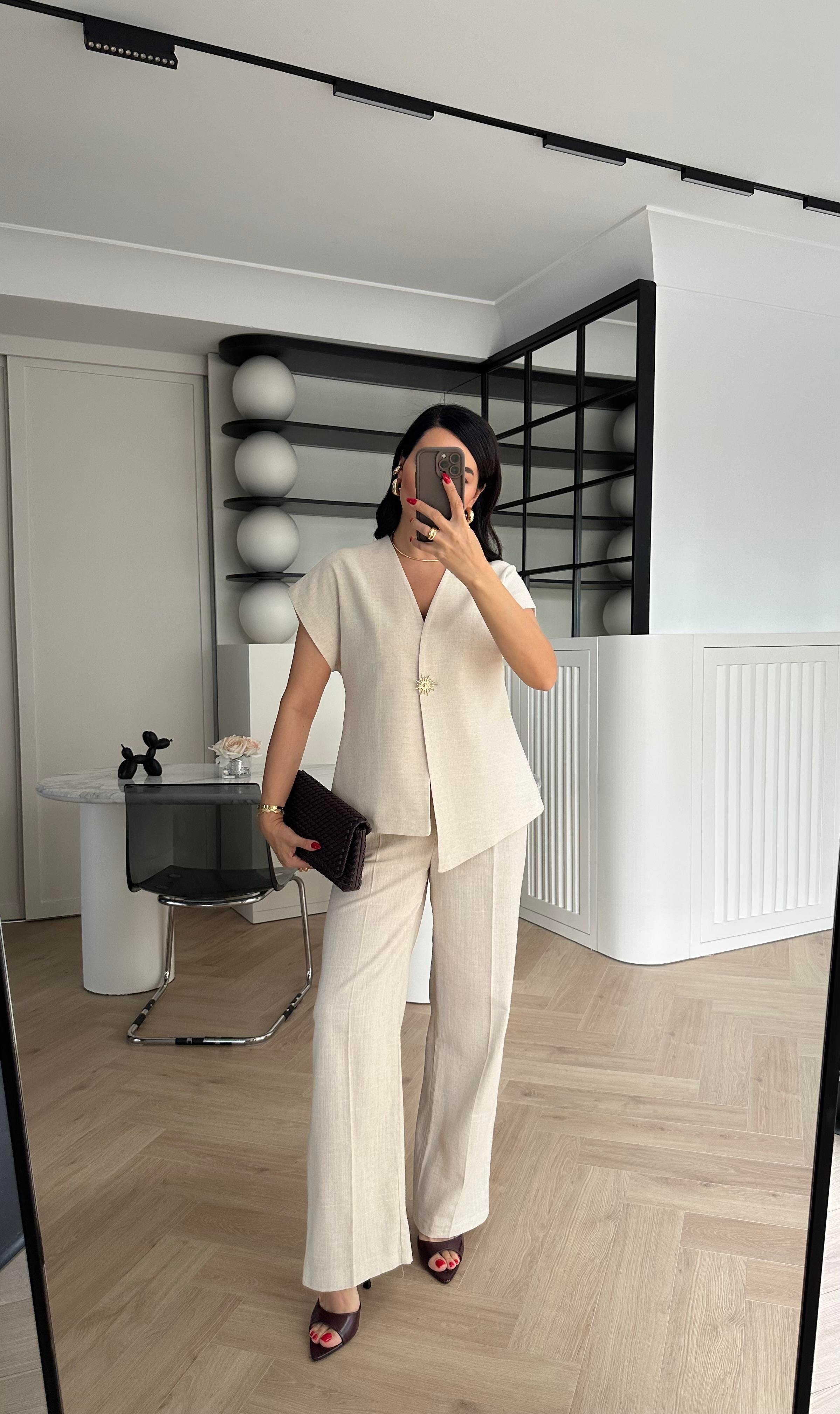 Naturel Renk Güneş Düğmeli Keten Yelek Pantolon Takım