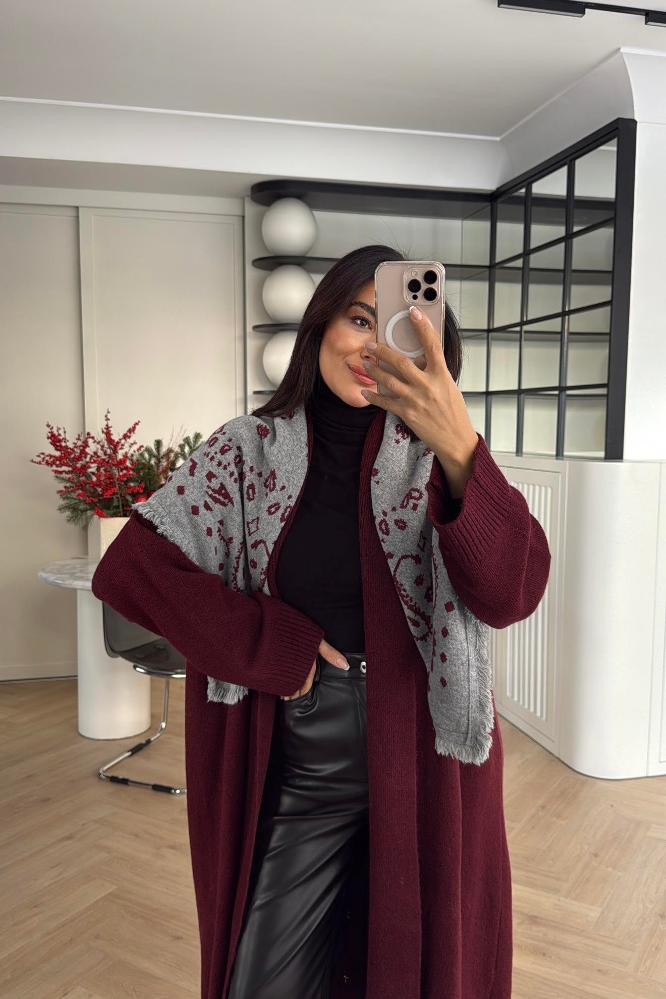 ÖNÜ AÇIK ŞAL YAKA HIRKA BORDO