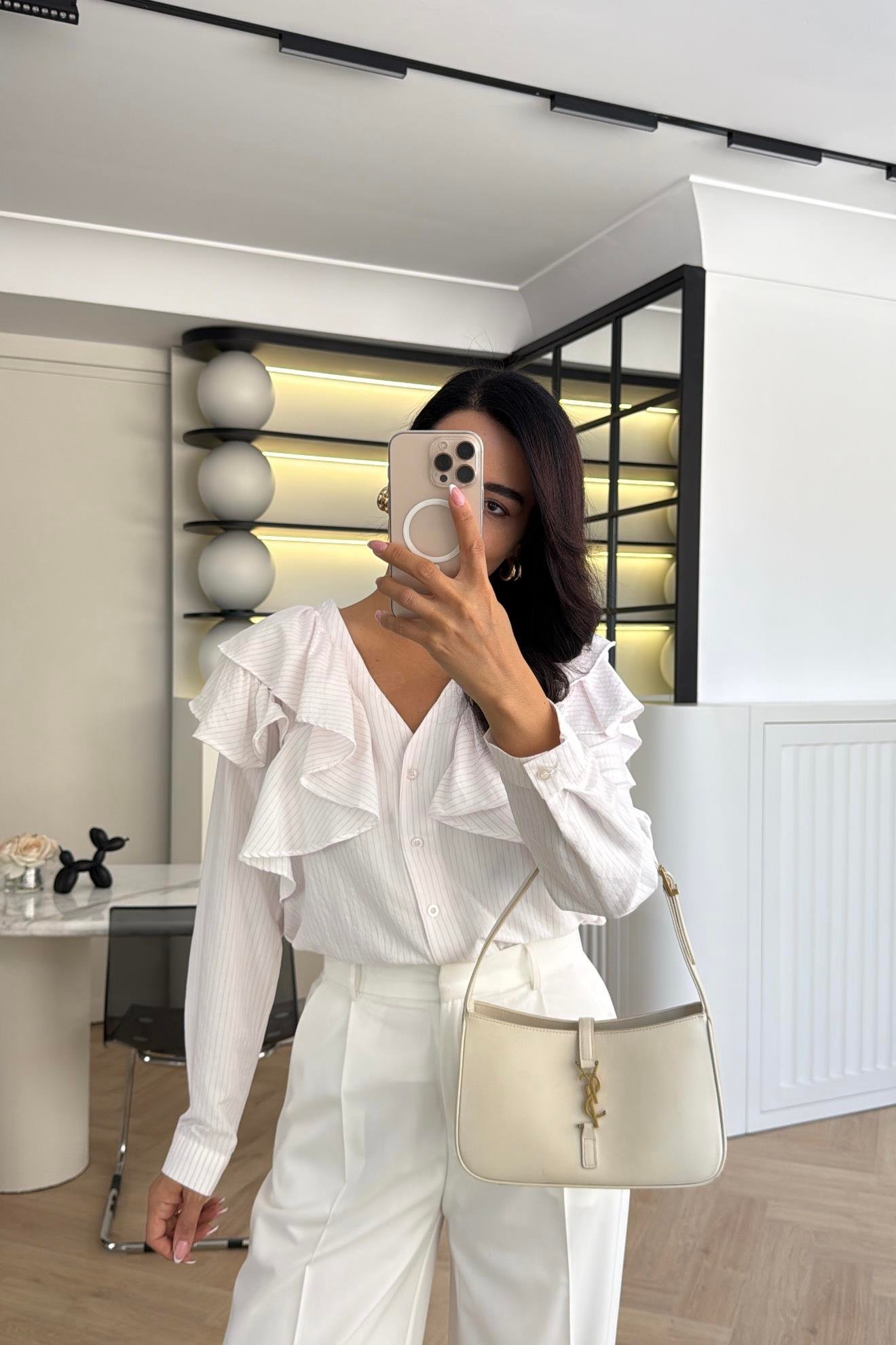 Pembe Çizgili Fırfırlı Tasarım Gömlek