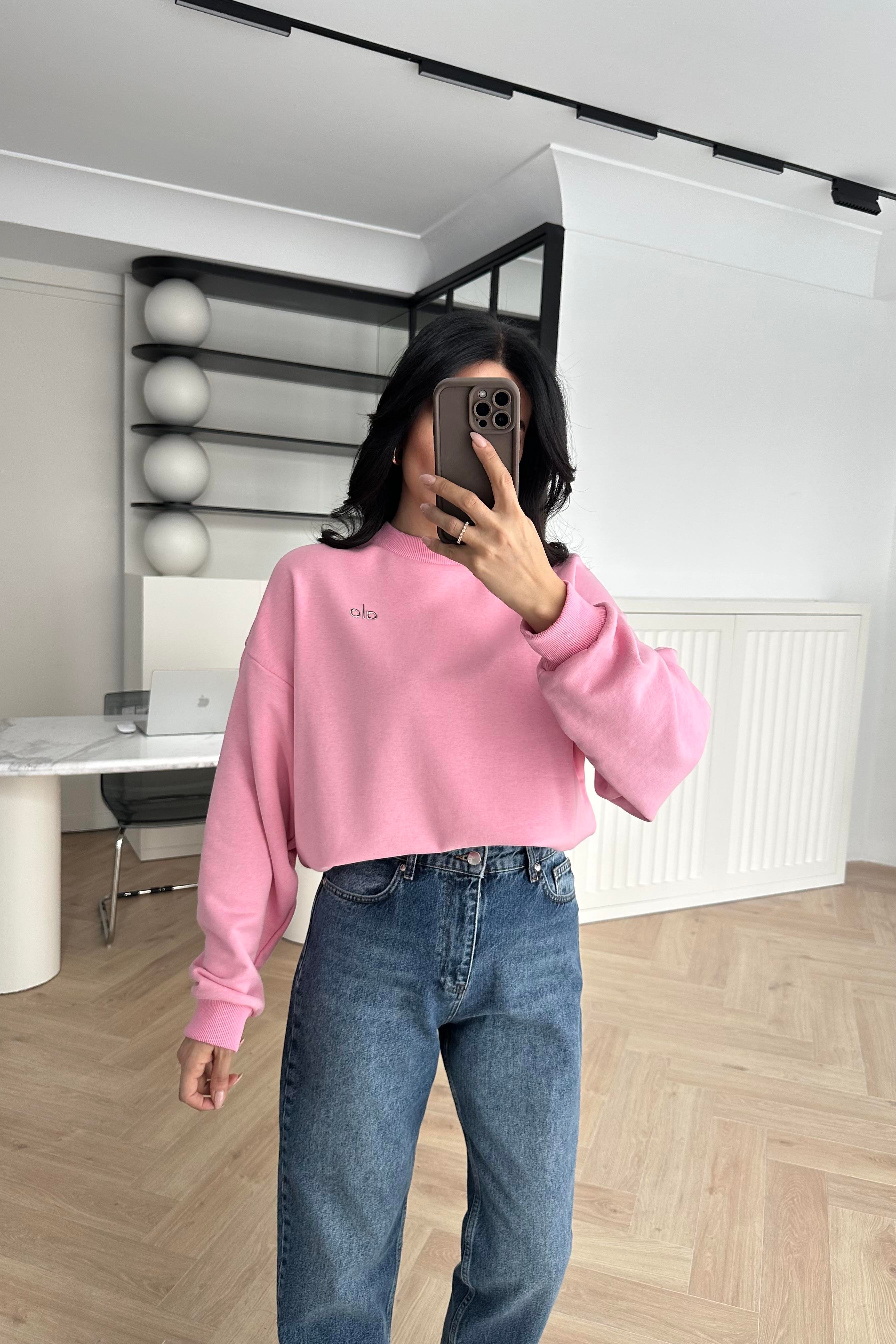 Pembe Logolu Özel Üretim Sweatshirt 