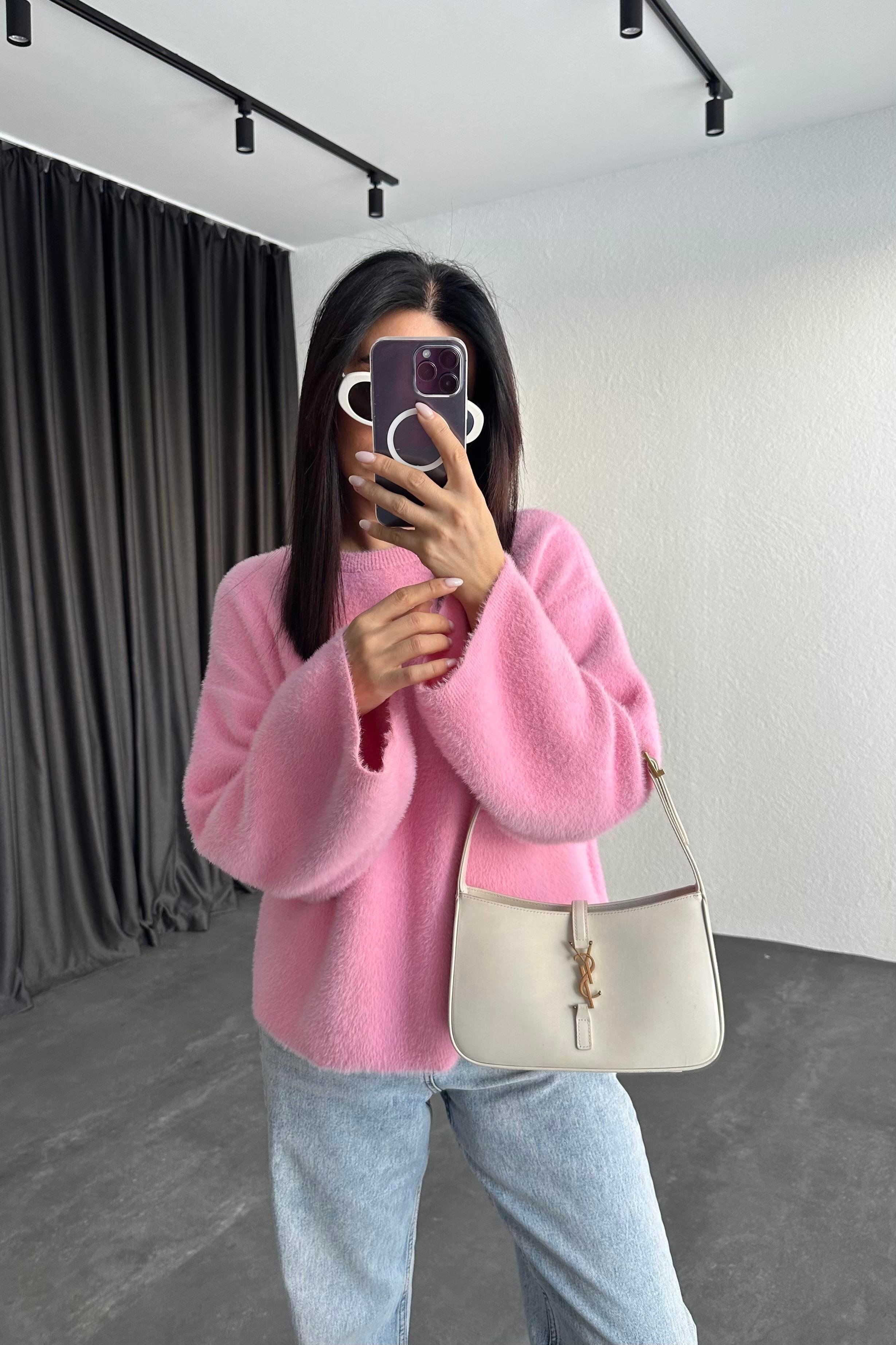 Pembe Sakallı İplik Yumoş Massimo Kazak 